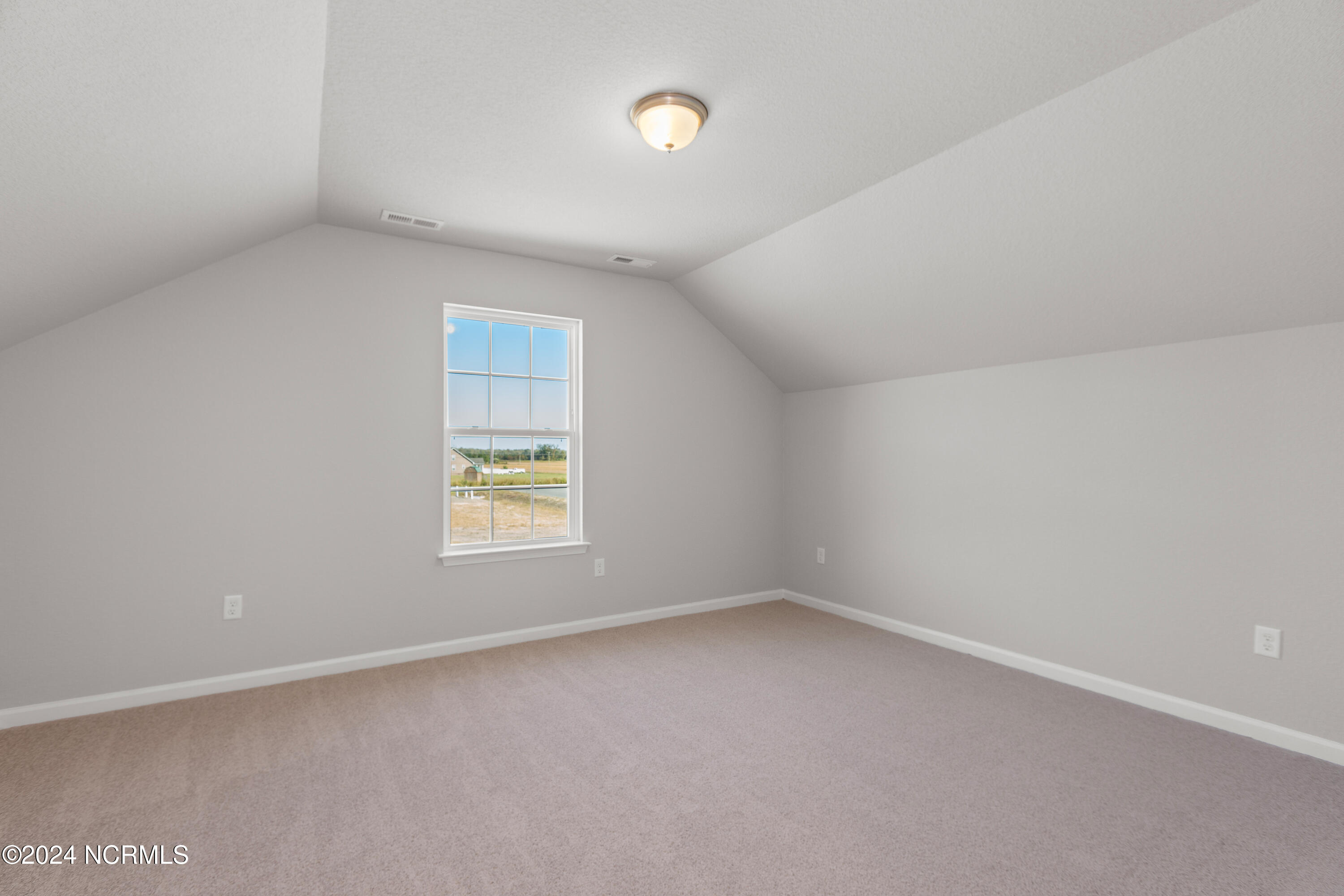 102 Apple Court (model Home) Property Photo 16