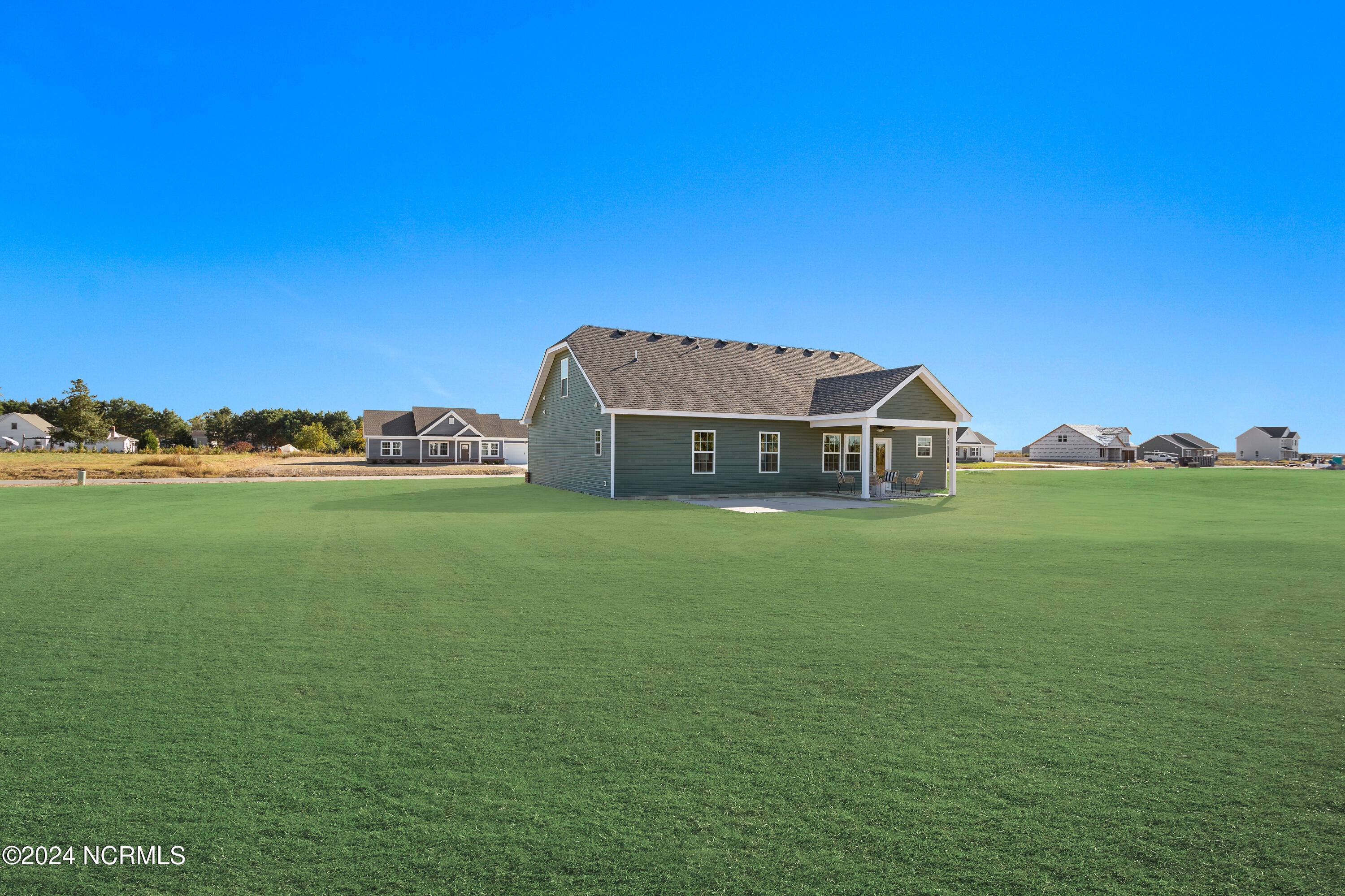 102 Apple Court (model Home) Property Photo 32