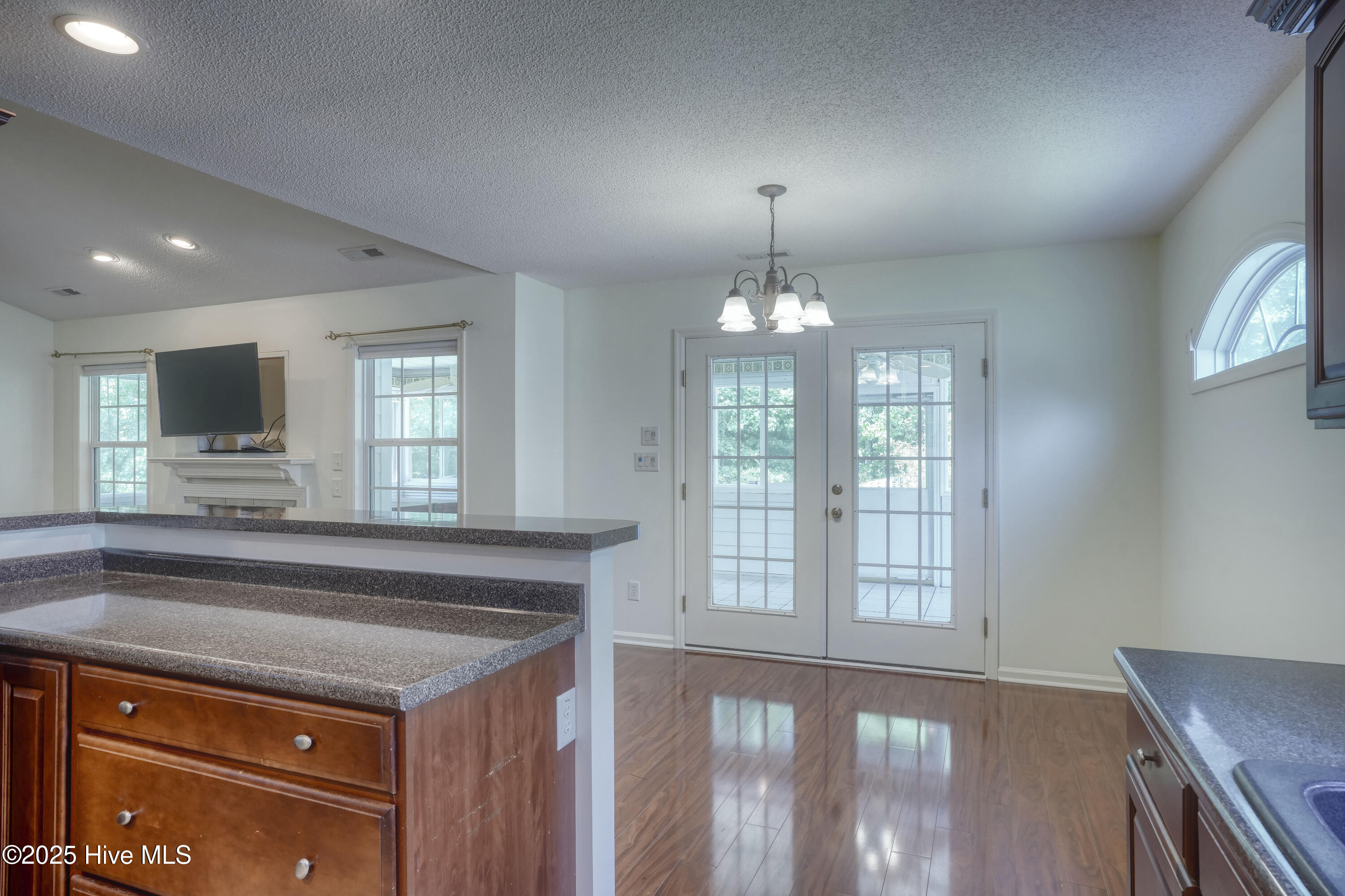 300 Sea Urchin Cove Property Photo 14