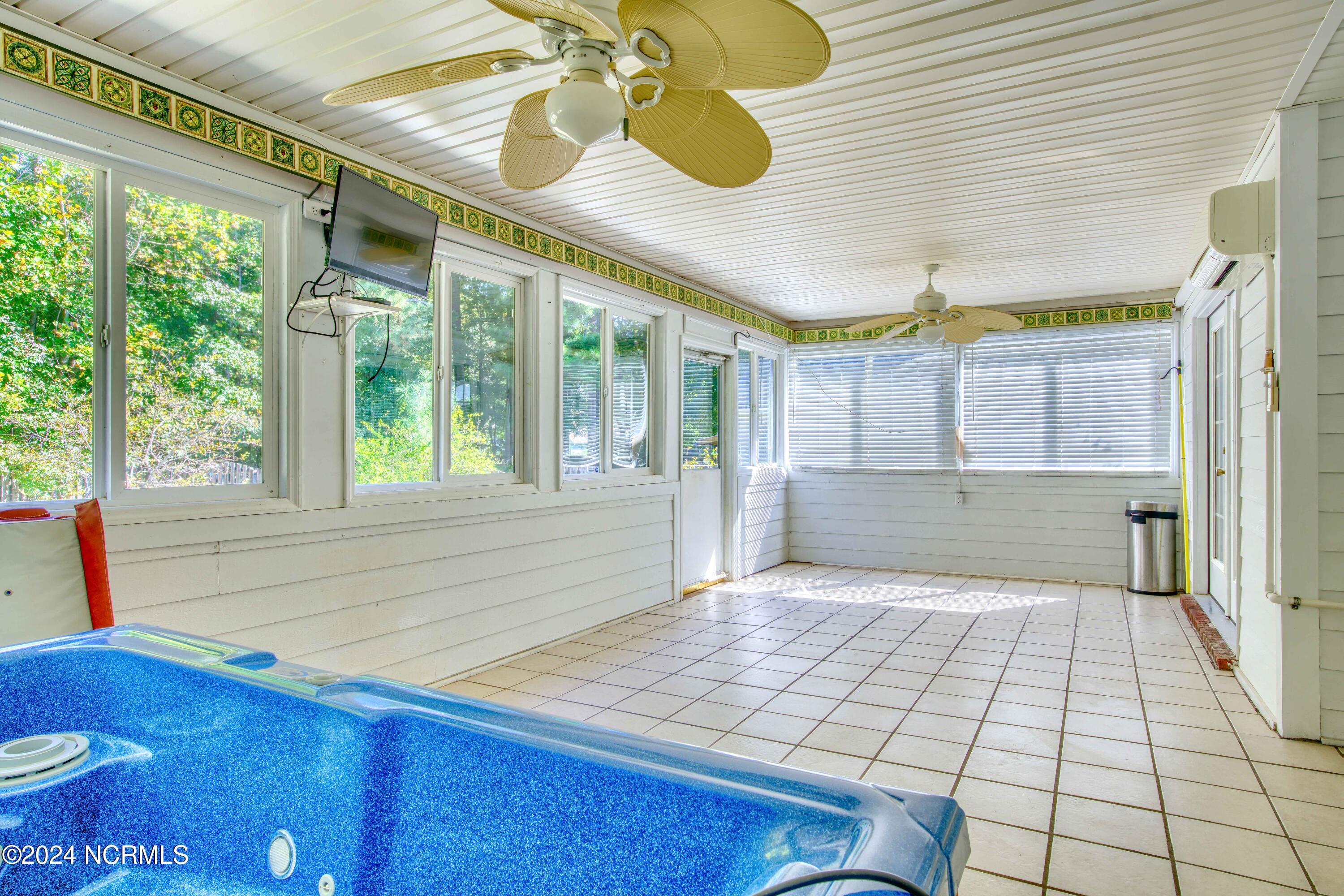 300 Sea Urchin Cove Property Photo 29