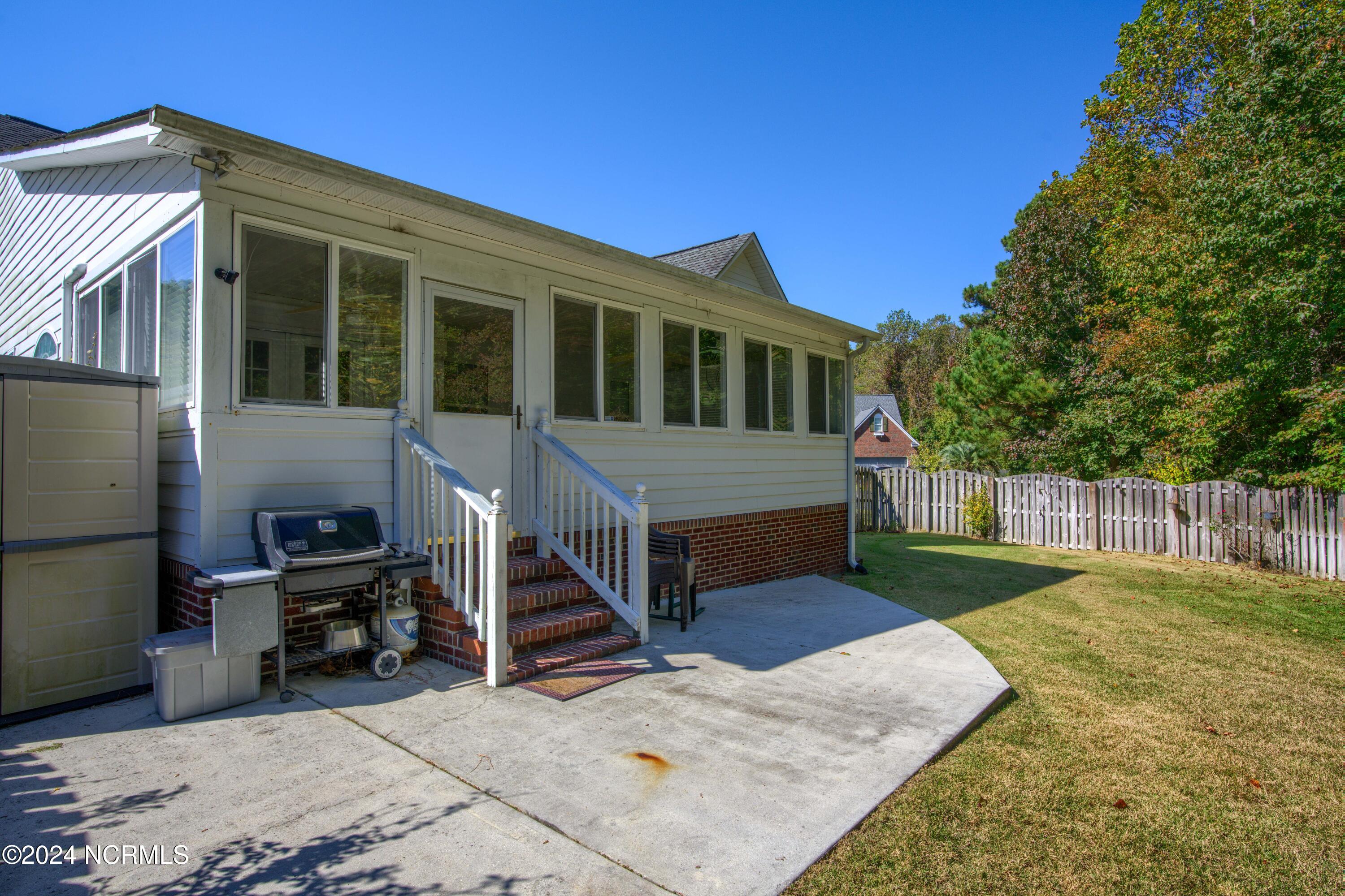 300 Sea Urchin Cove Property Photo 31