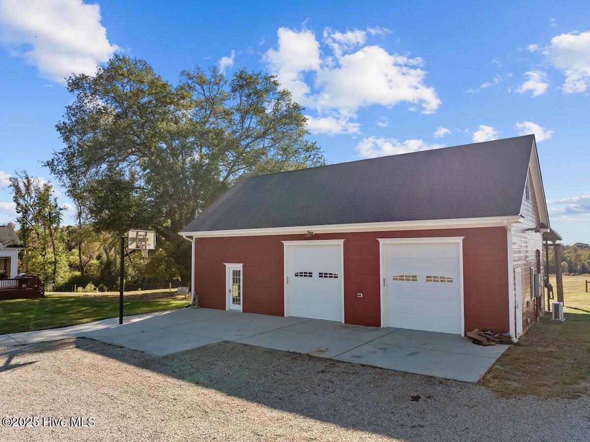 975 Pashcall Road Property Photo 8