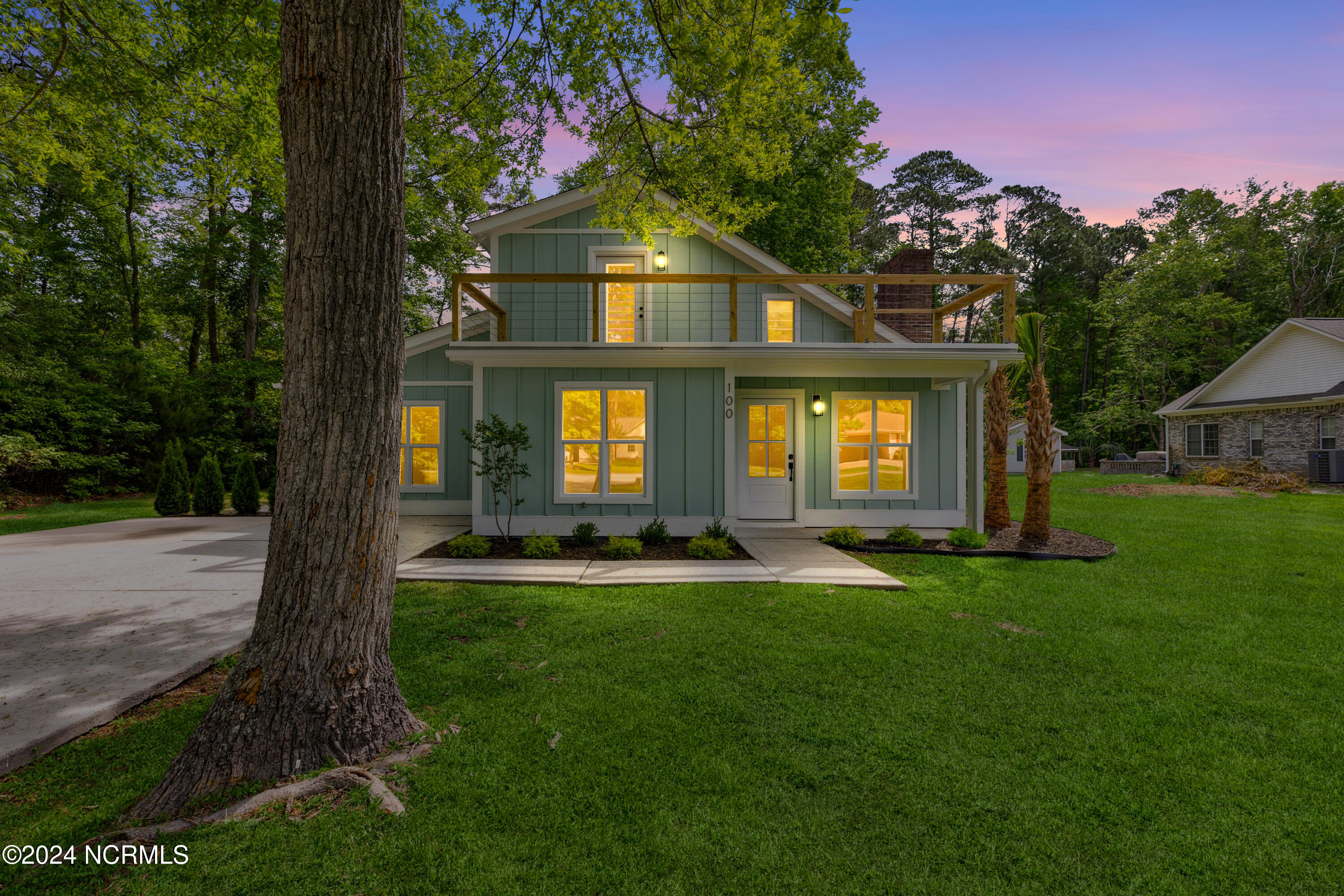 100 Boundary Loop Road Property Photo 15