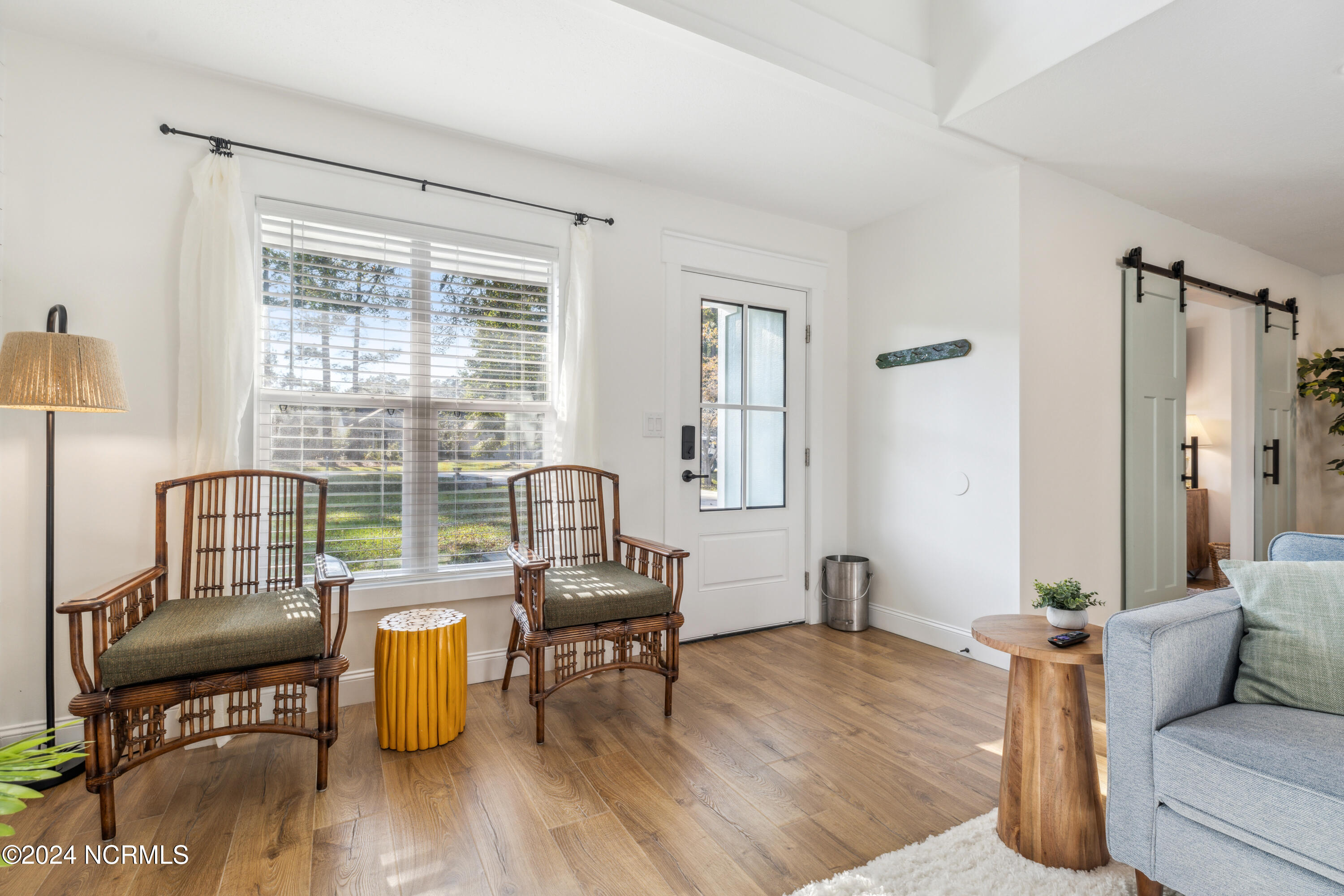 100 Boundary Loop Road Property Photo 21