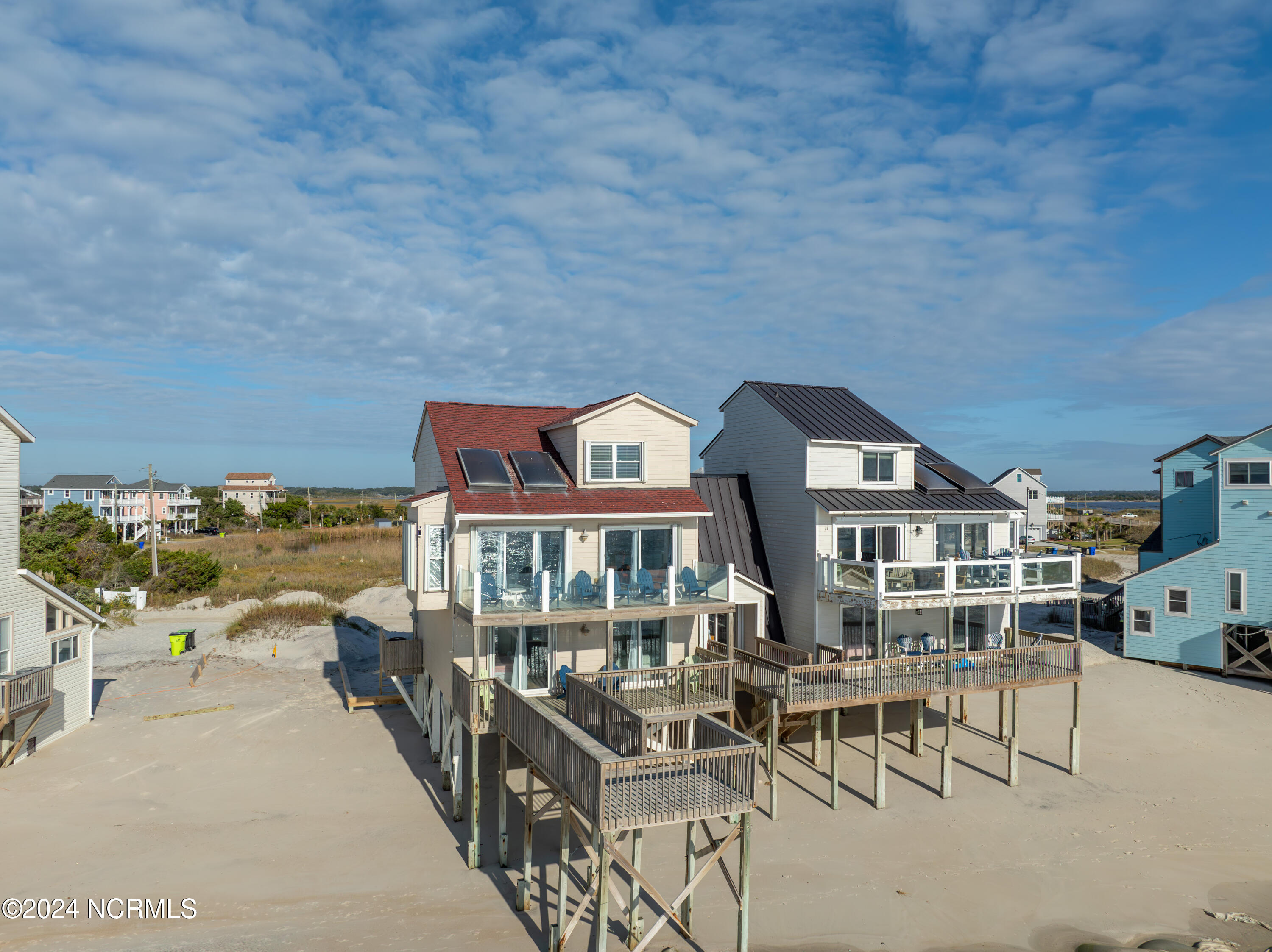 2362 New River Inlet Road Property Photo 1