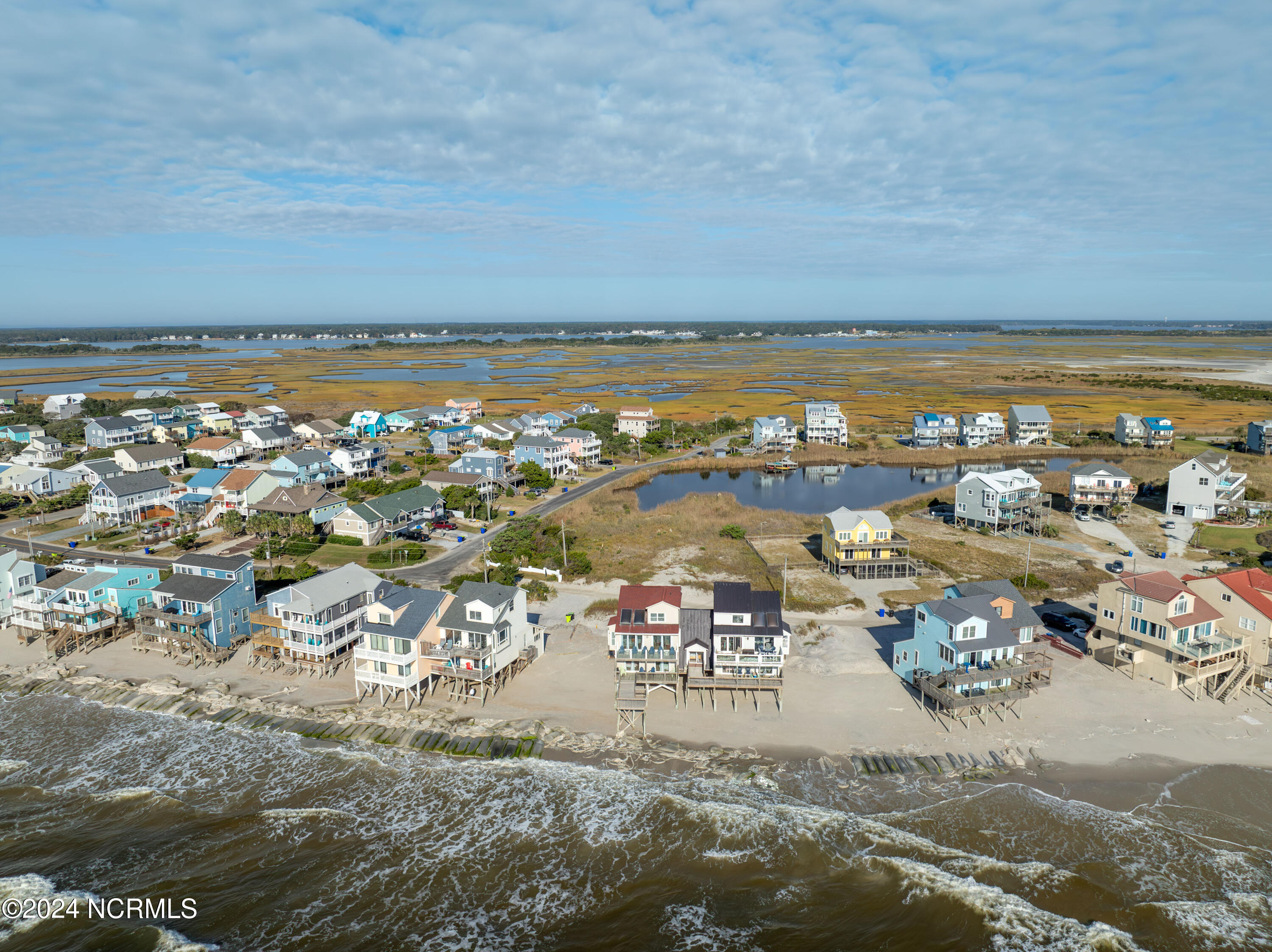 2362 New River Inlet Road Property Photo 7