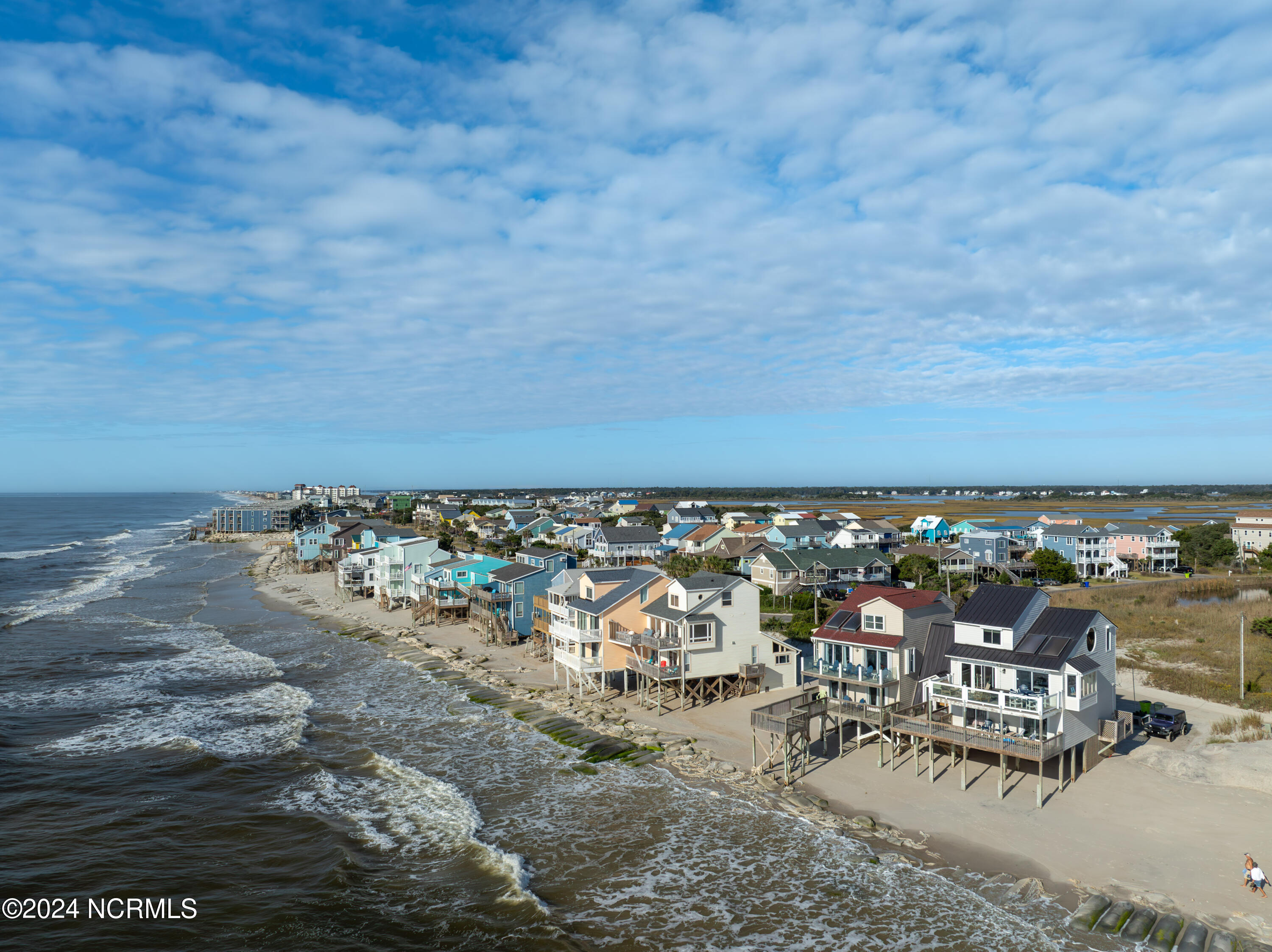 2362 New River Inlet Road Property Photo 9