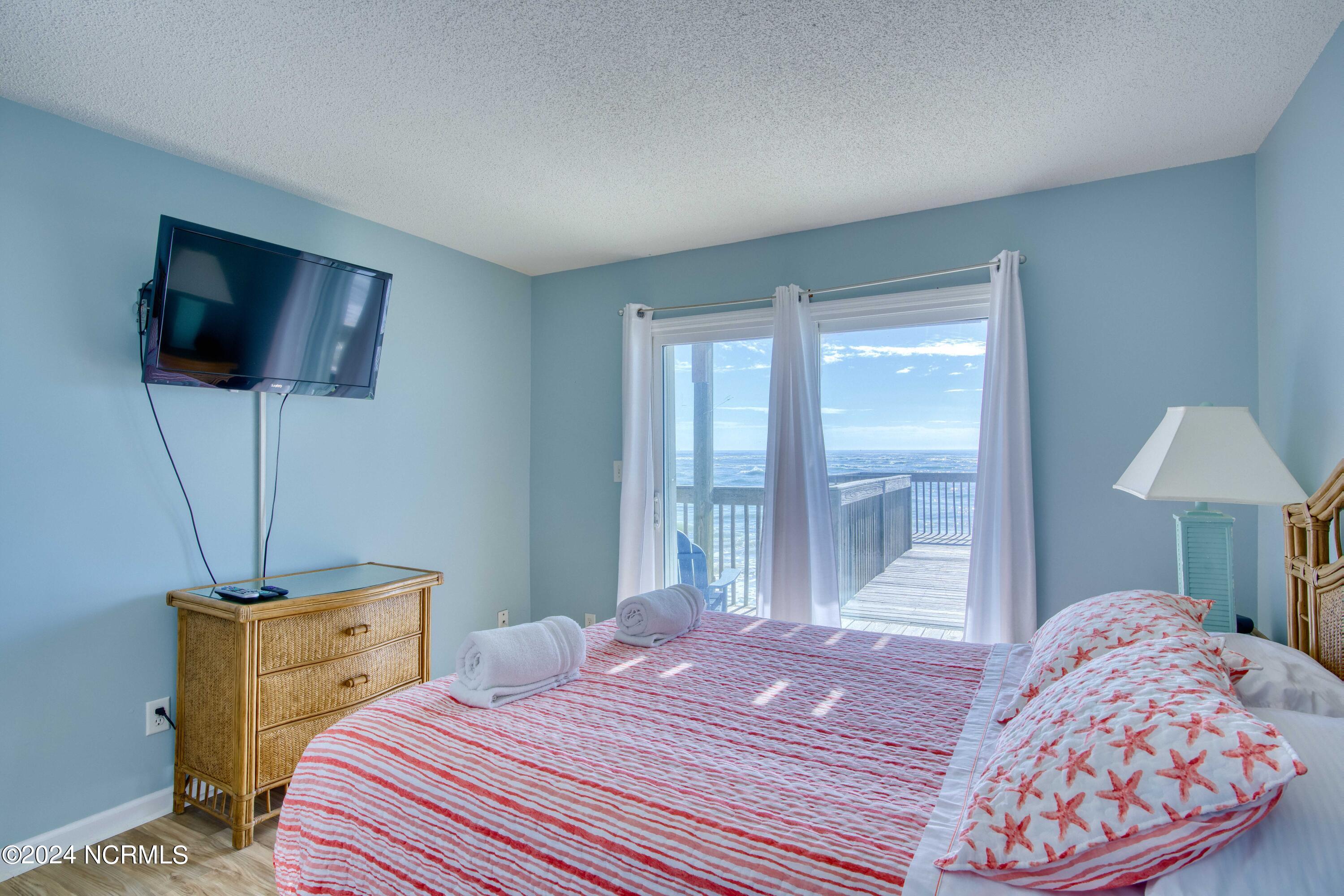 2362 New River Inlet Road Property Photo 32
