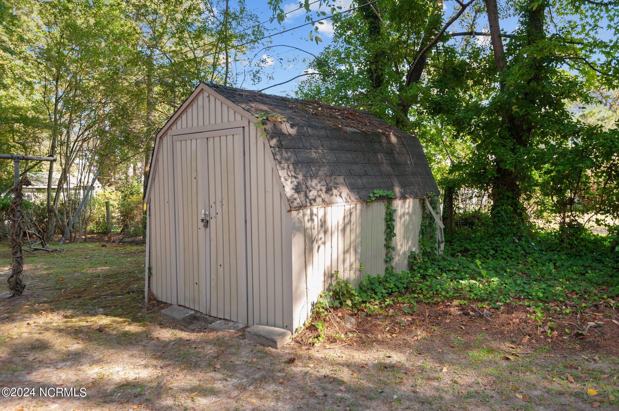 1008 S Howard Circle Property Photo 39