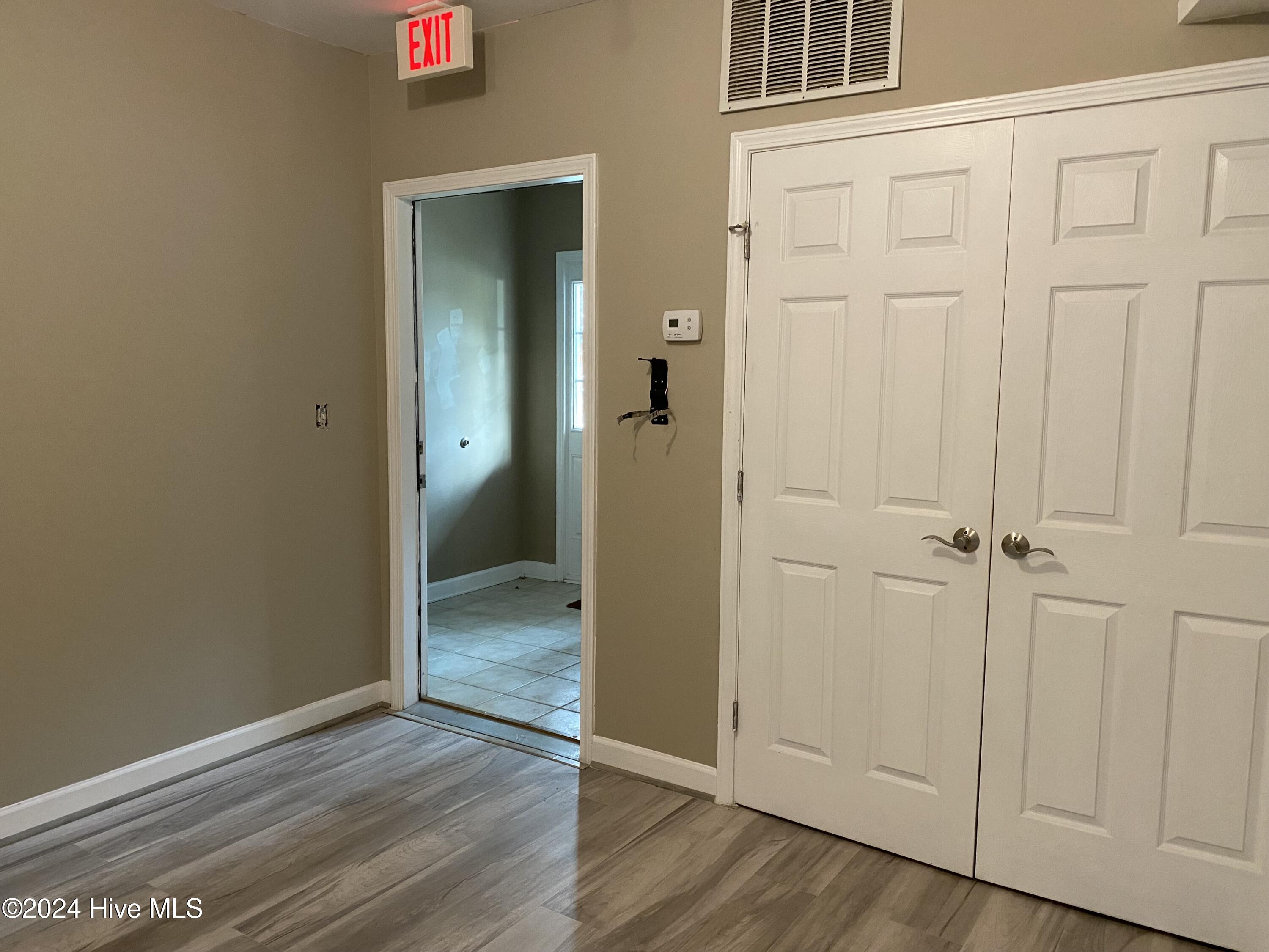 1790 Queen Anne Unit 3 Property Photo 12
