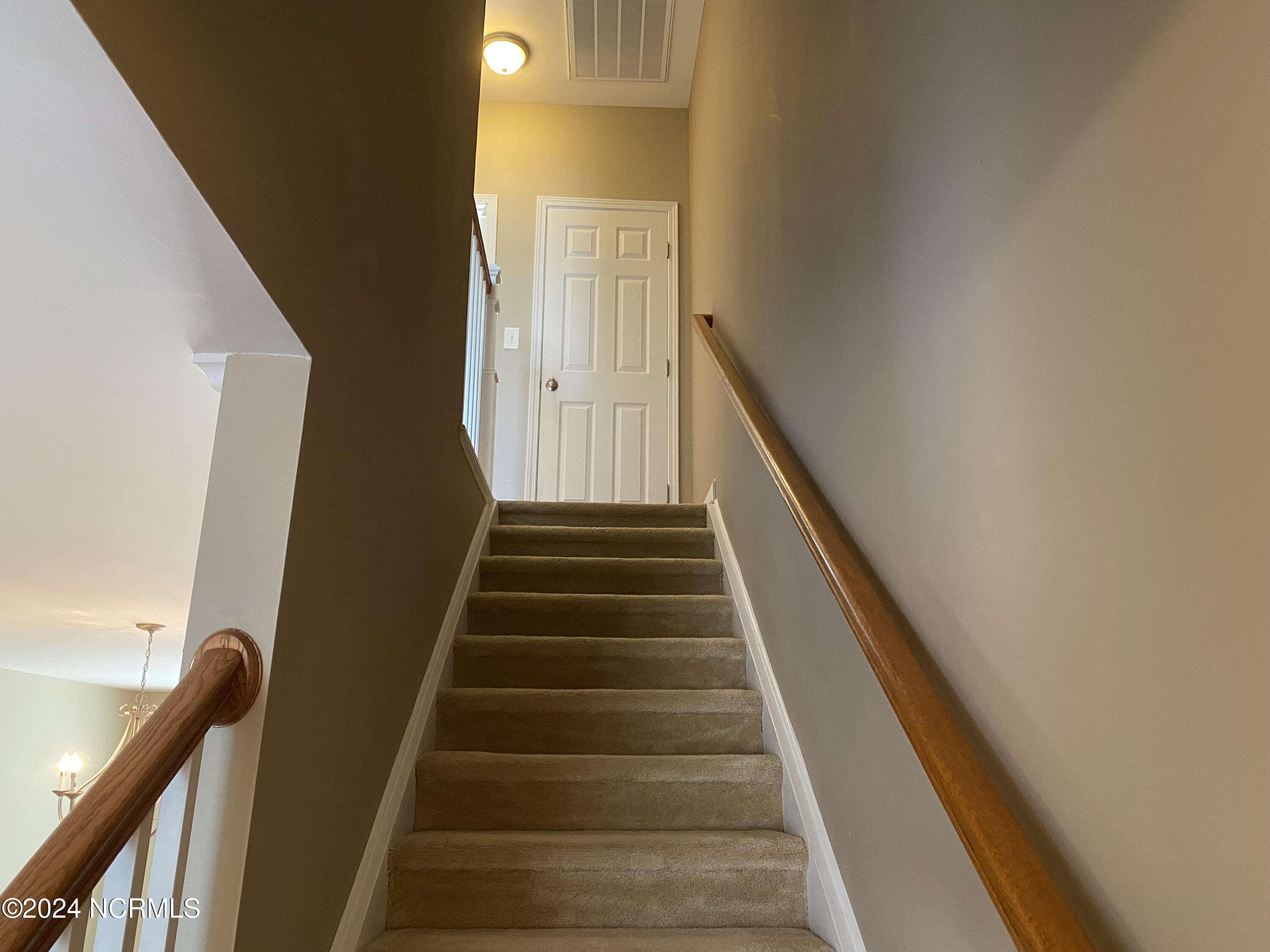 1790 Queen Anne Unit 3 Property Photo 35