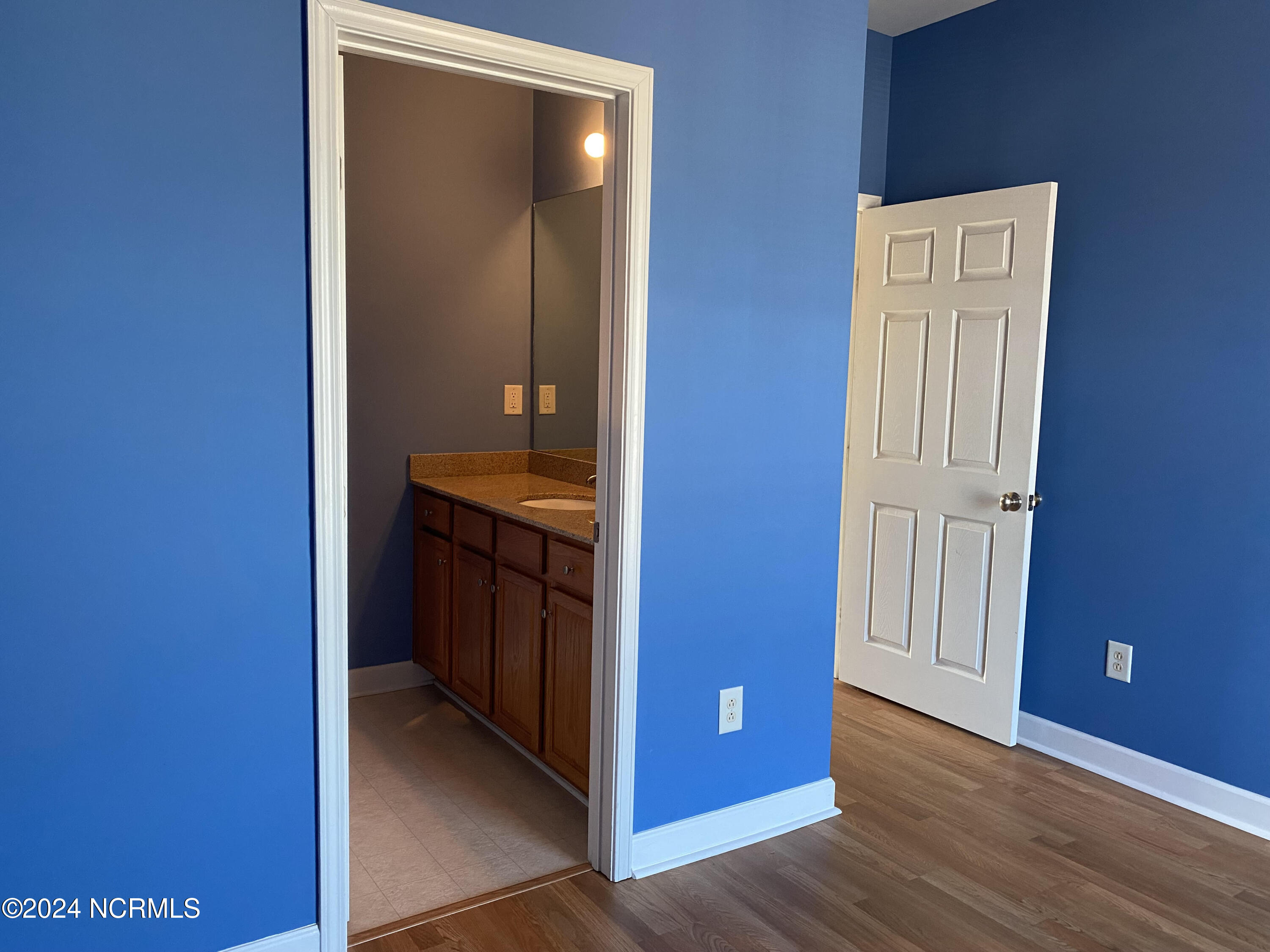 1790 Queen Anne Unit 3 Property Photo 50