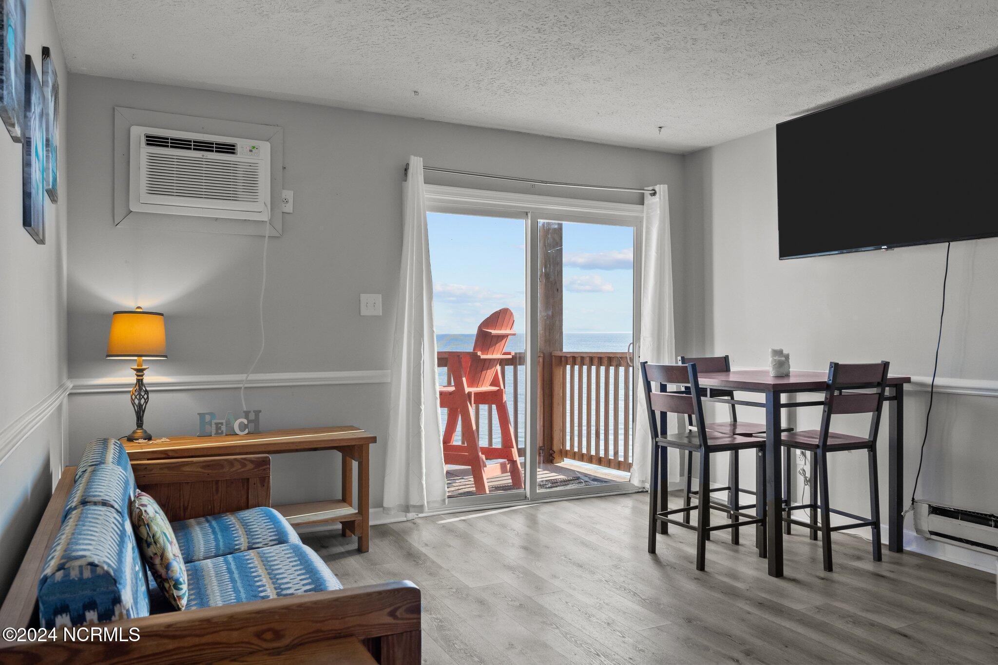 2224 New River Inlet Road 338 Property Photo 13