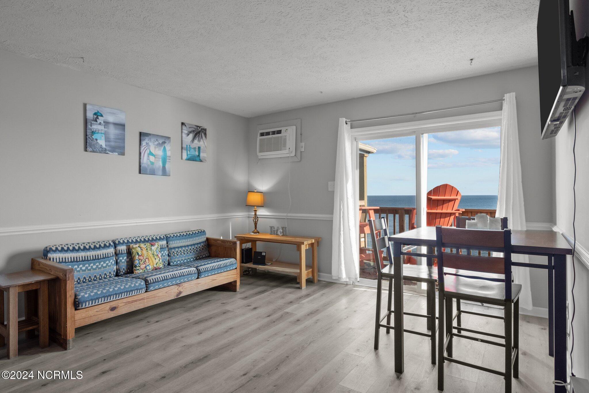 2224 New River Inlet Road 338 Property Photo 16