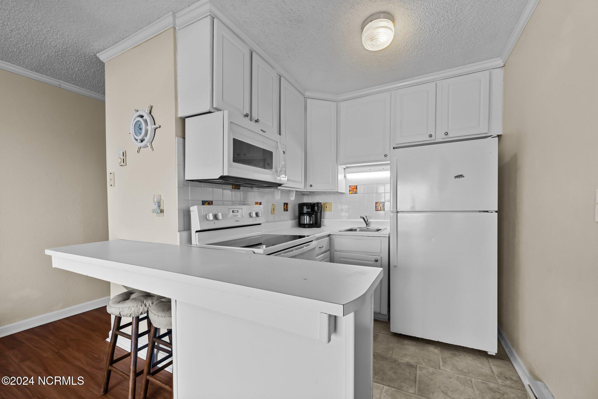2182 New River Inlet Road 274 Property Photo 23