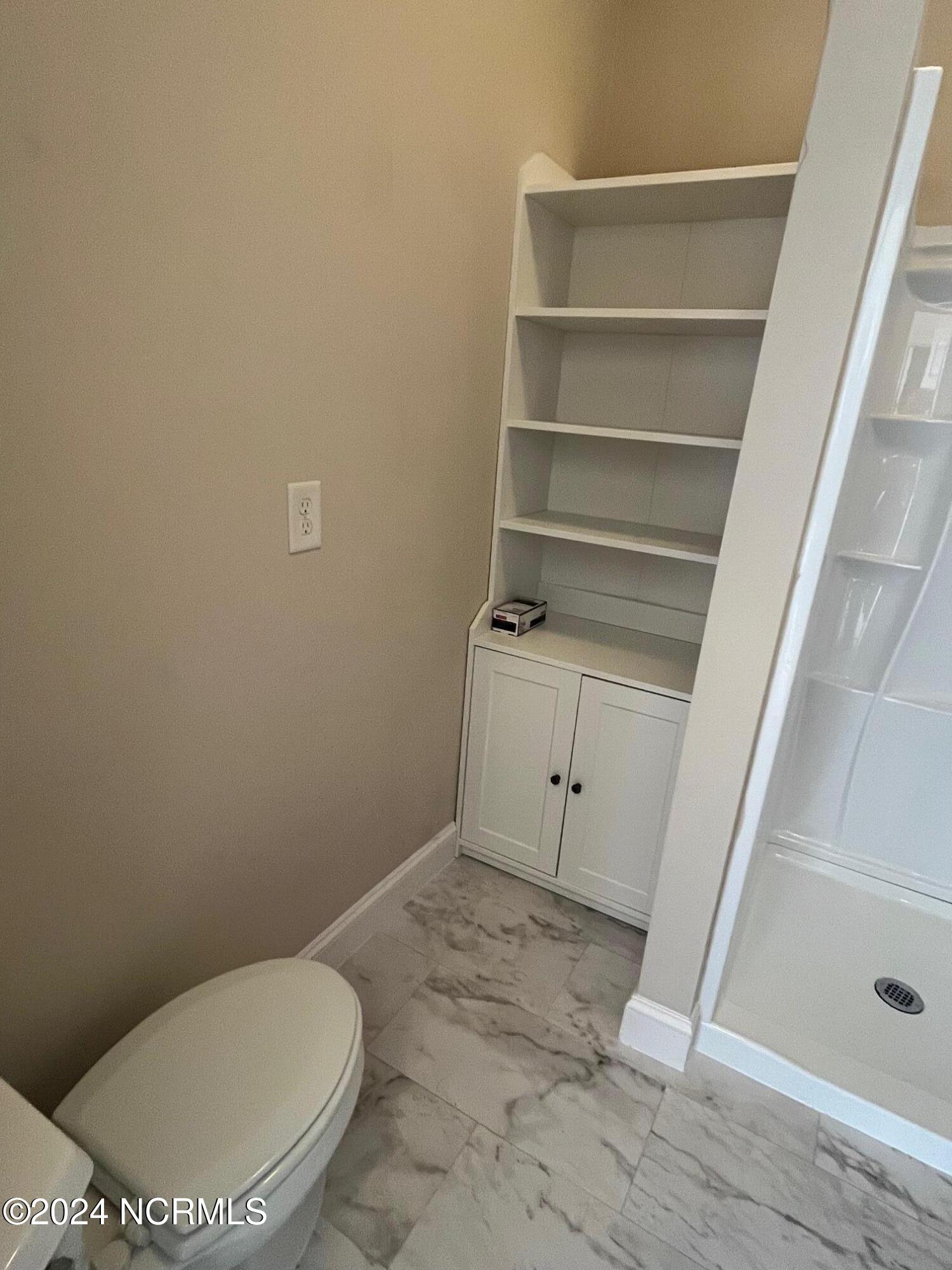 511 Massachusetts Avenue Property Photo 13