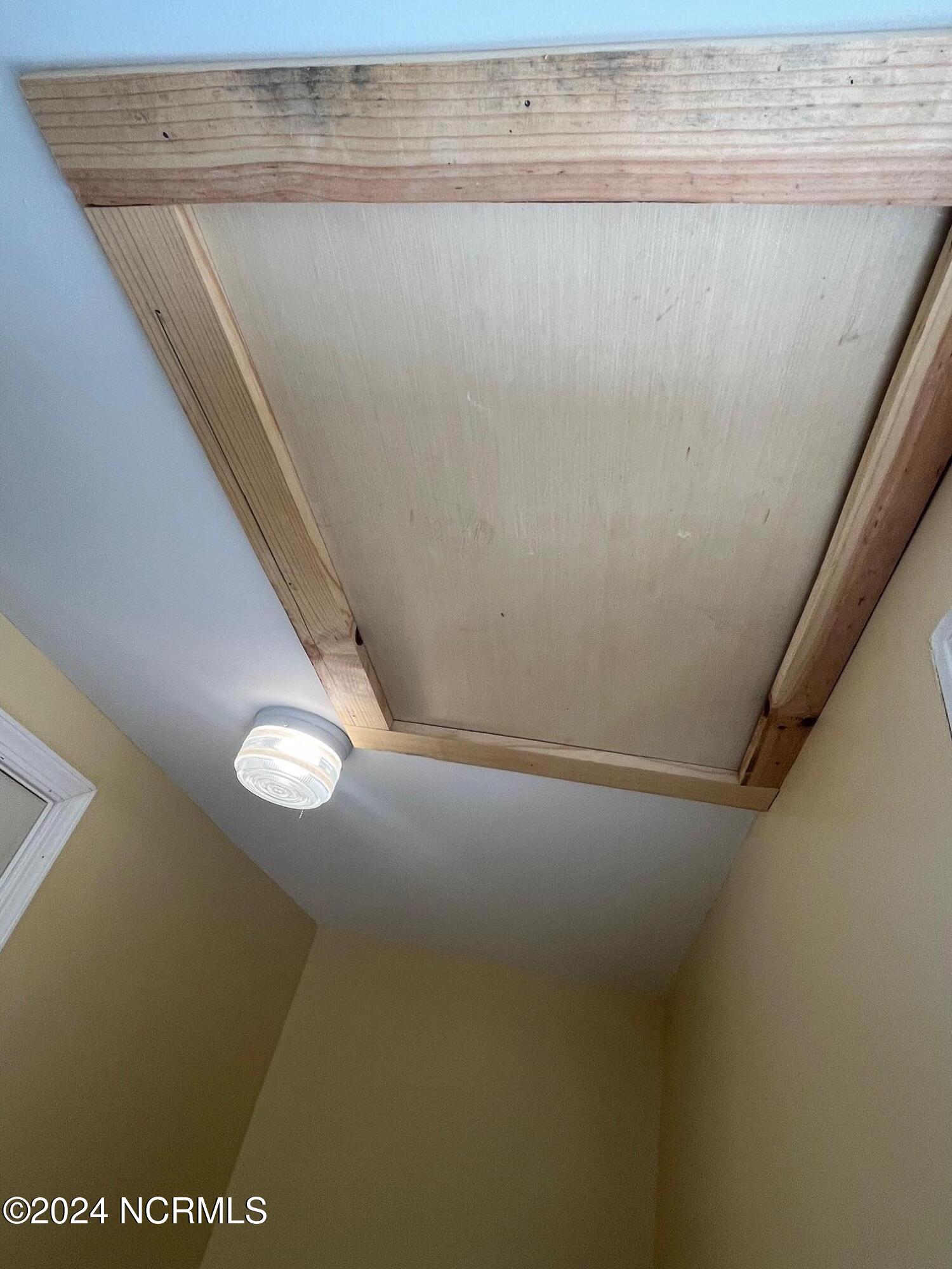 511 Massachusetts Avenue Property Photo 20
