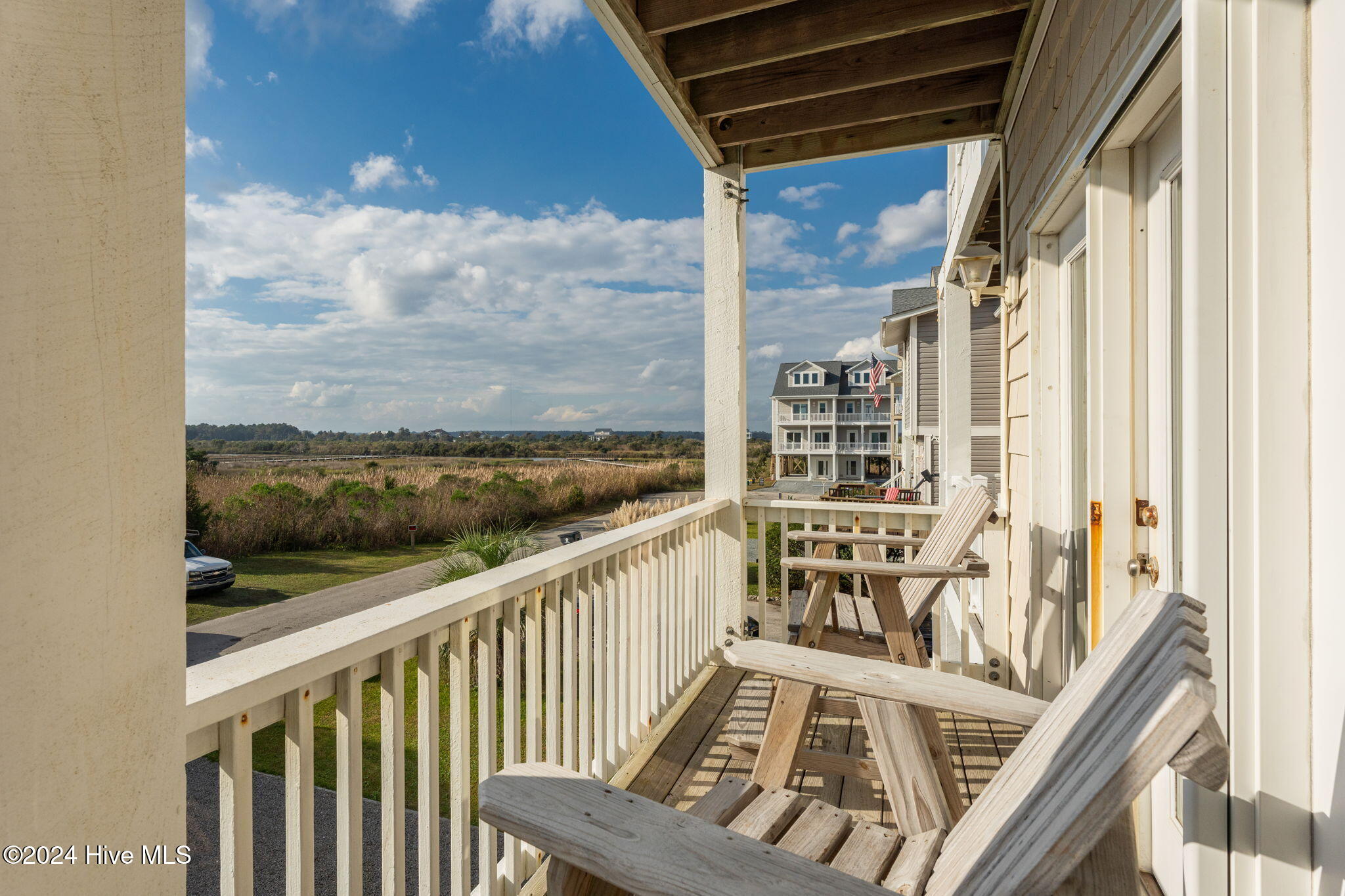 104 Sea Oaks Court Property Photo 10