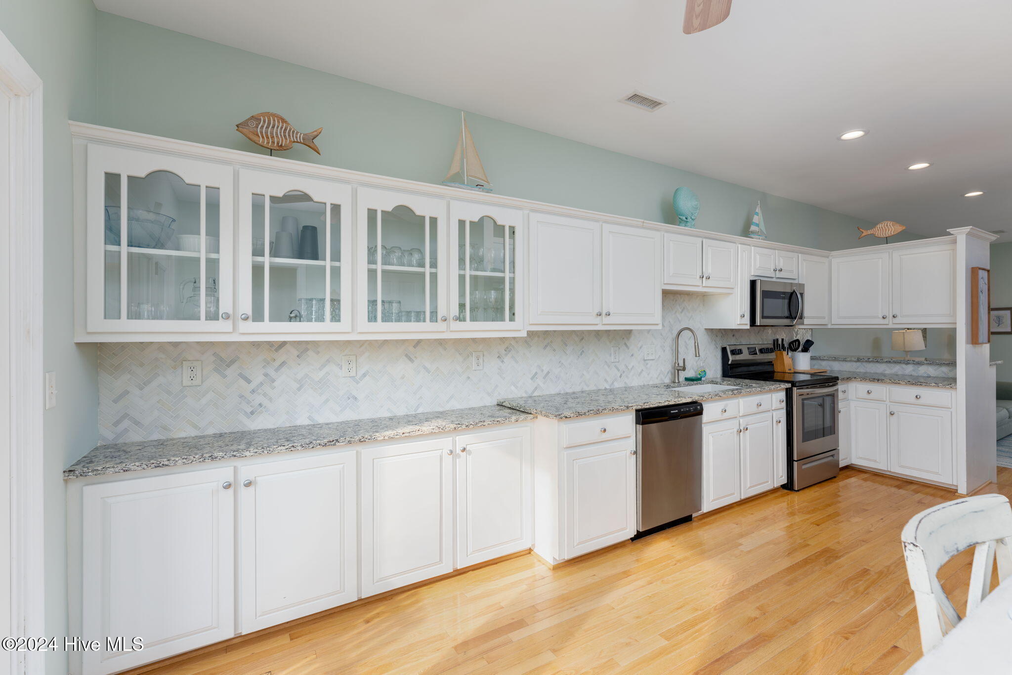 104 Sea Oaks Court Property Photo 14