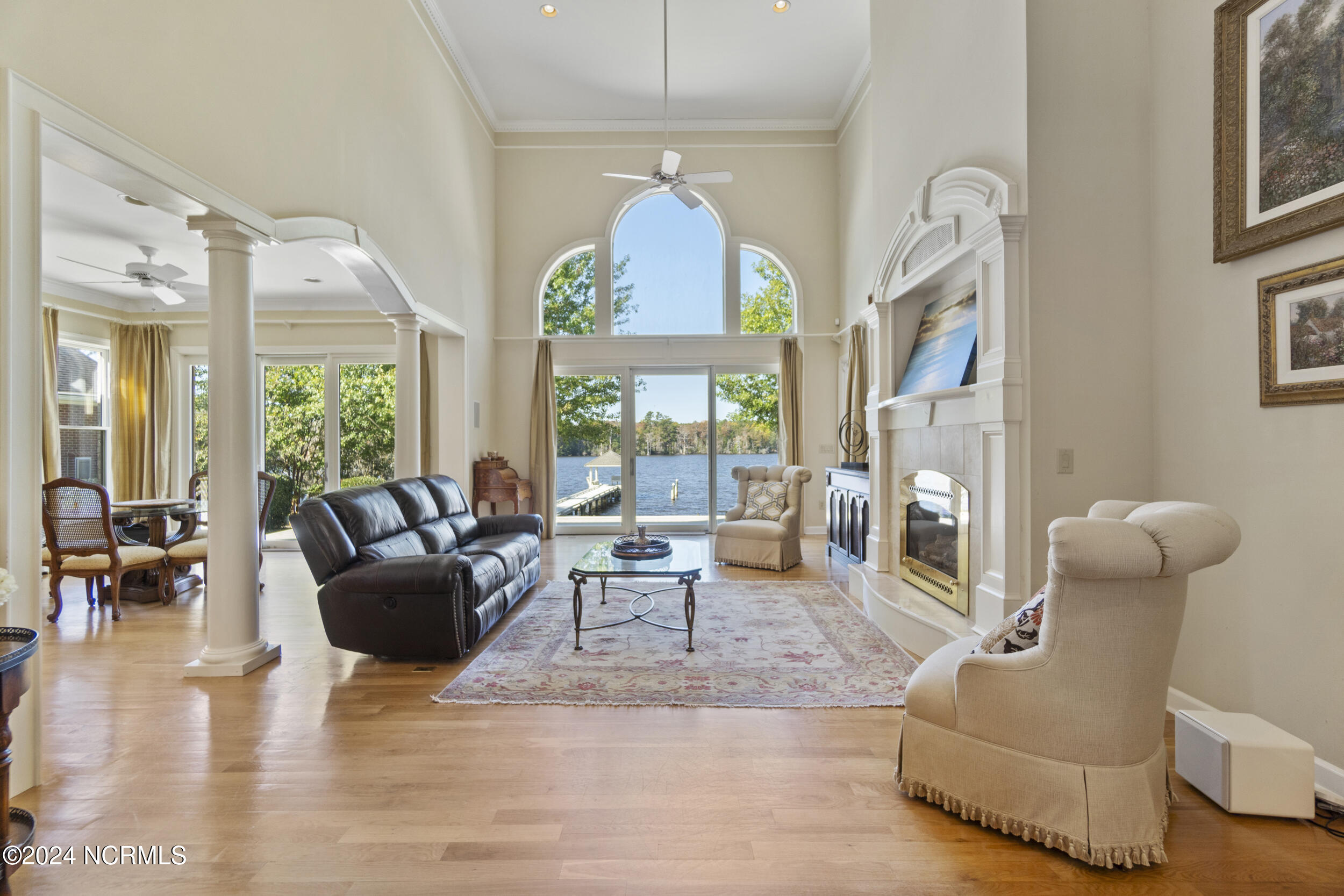 148 New River Drive Property Photo 8