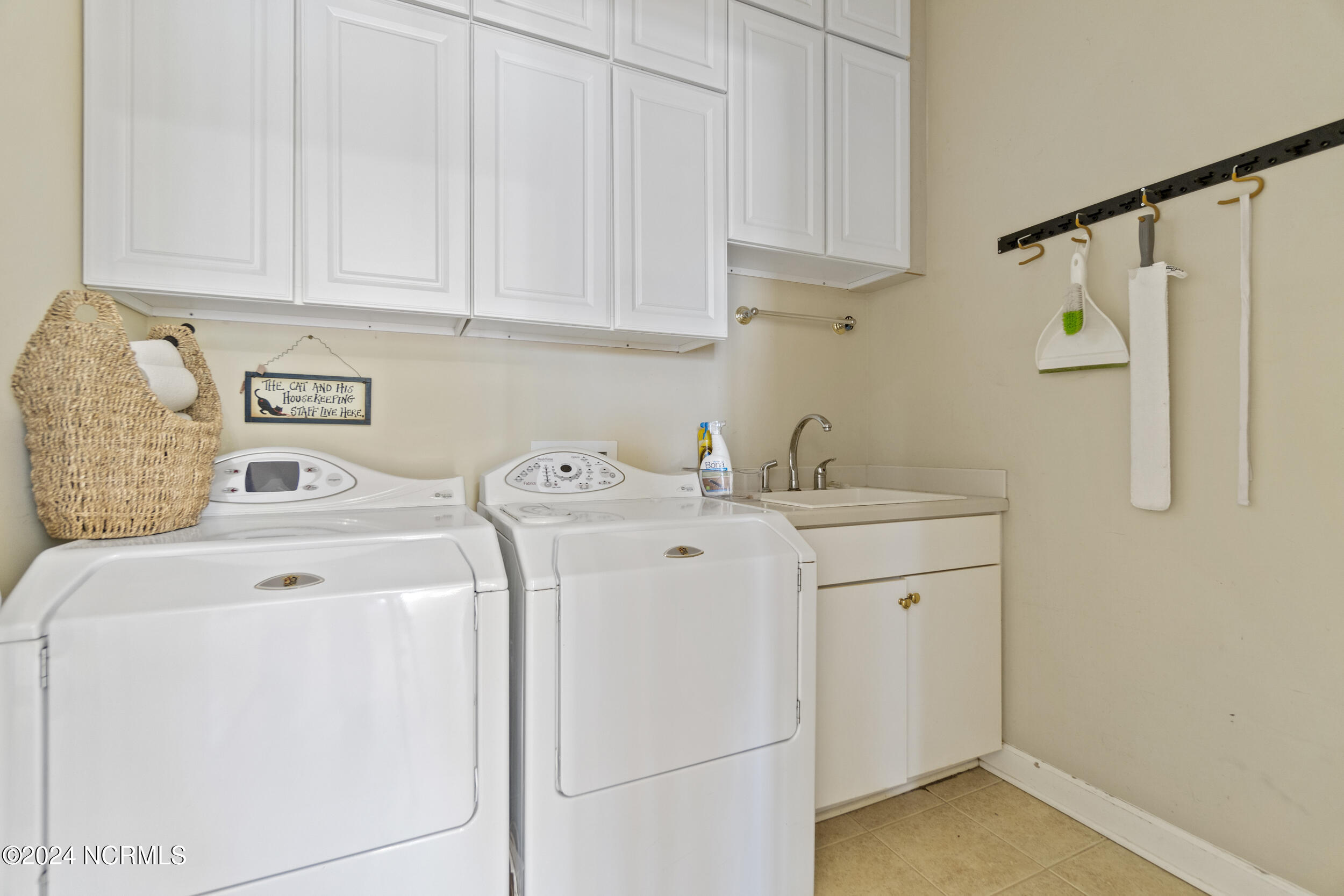 148 New River Drive Property Photo 19