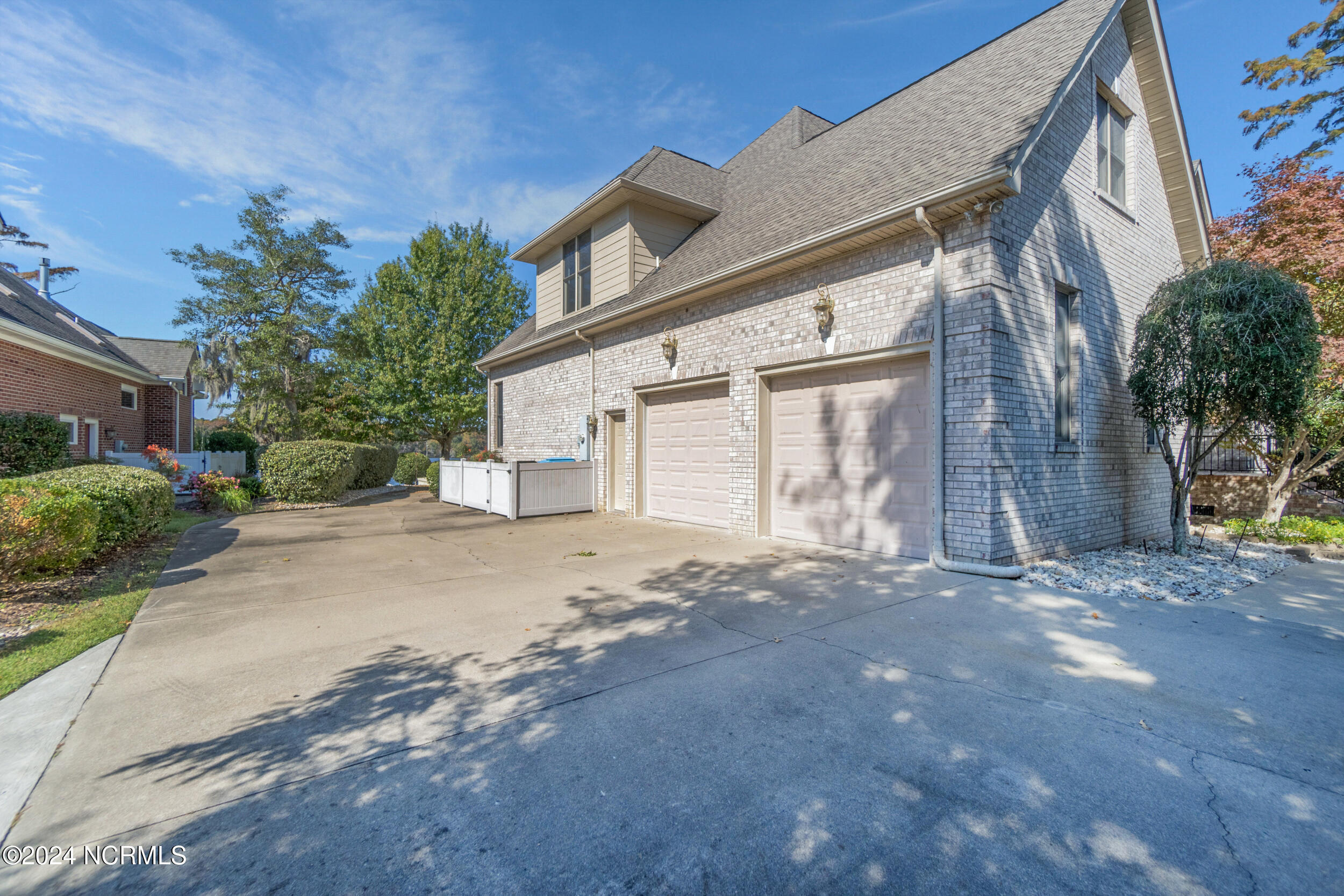 148 New River Drive Property Photo 40