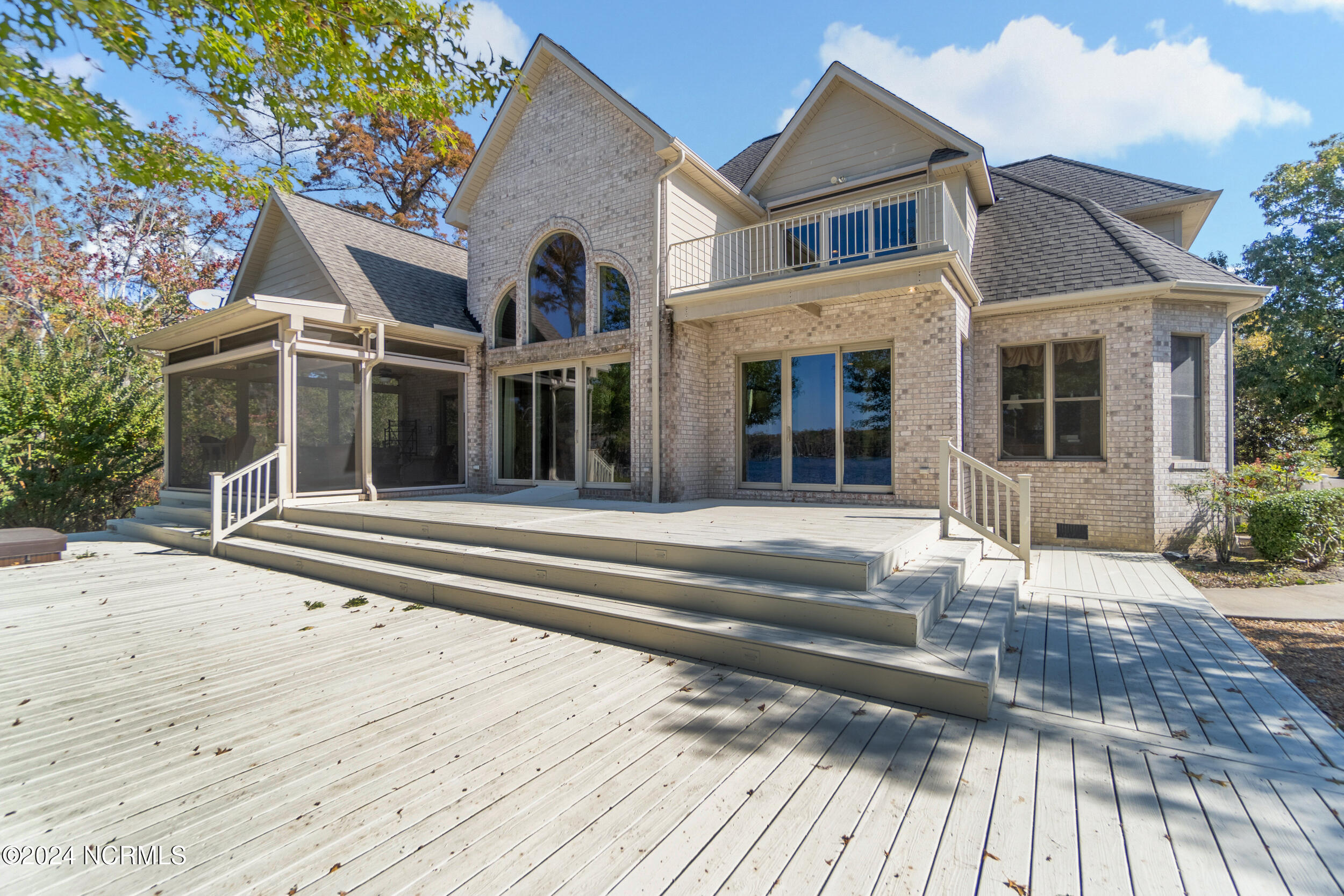 148 New River Drive Property Photo 43