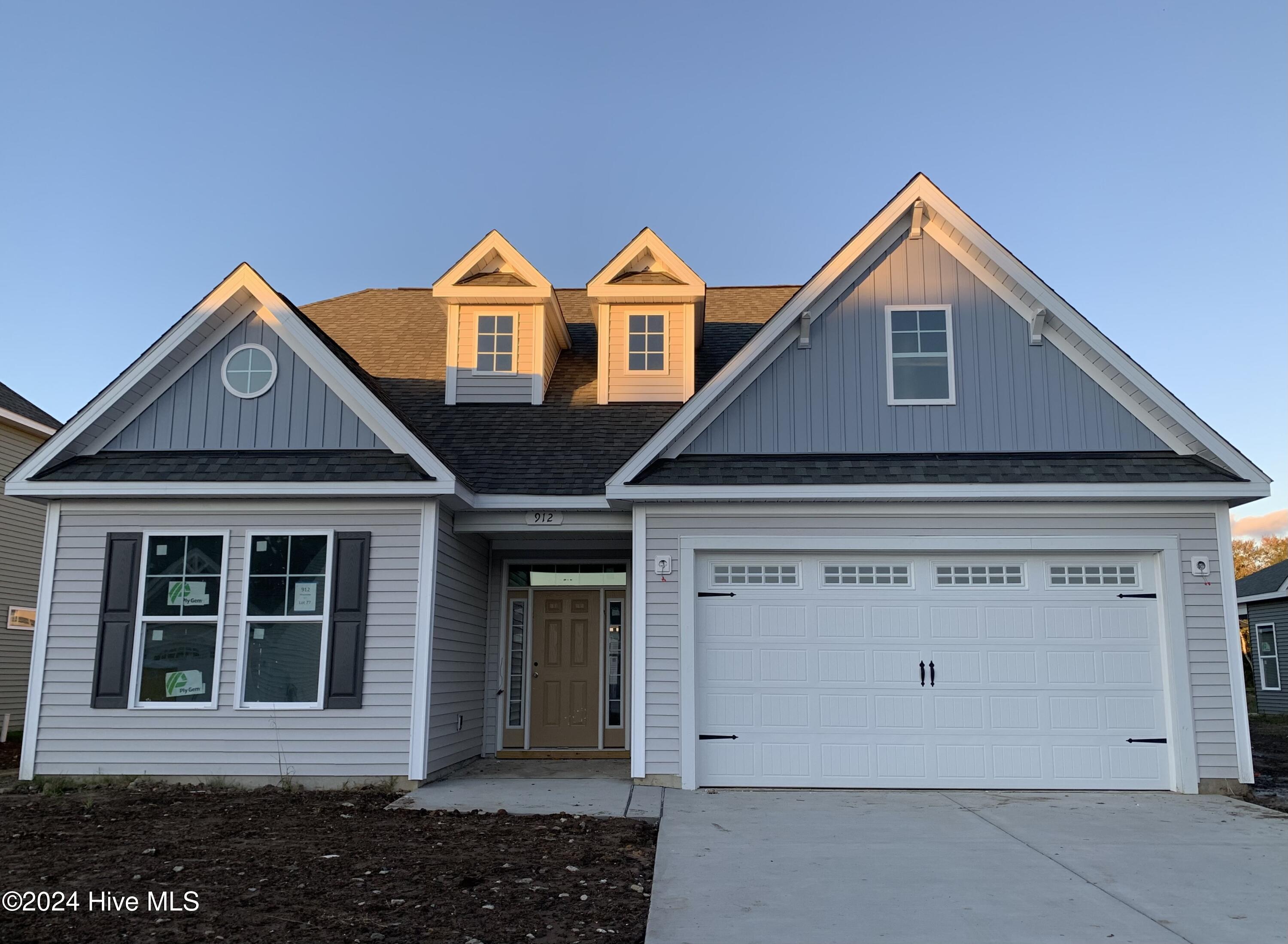 912 Anemone Court Property Photo
