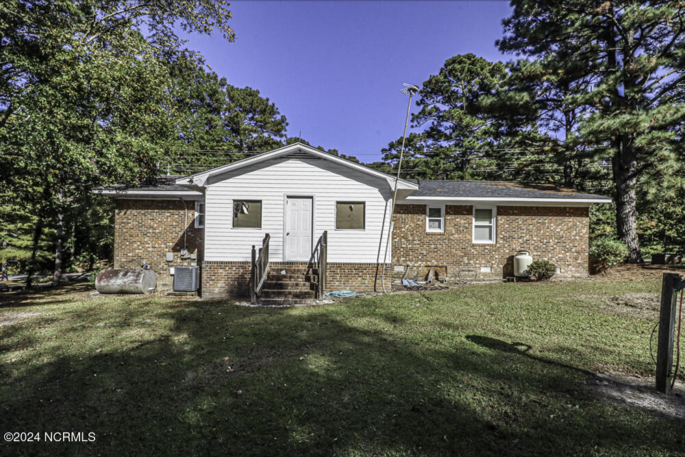351 Wises Store Road Property Photo 5
