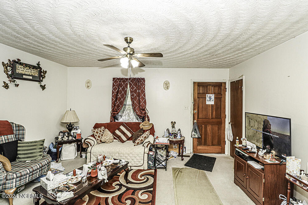 351 Wises Store Road Property Photo 10