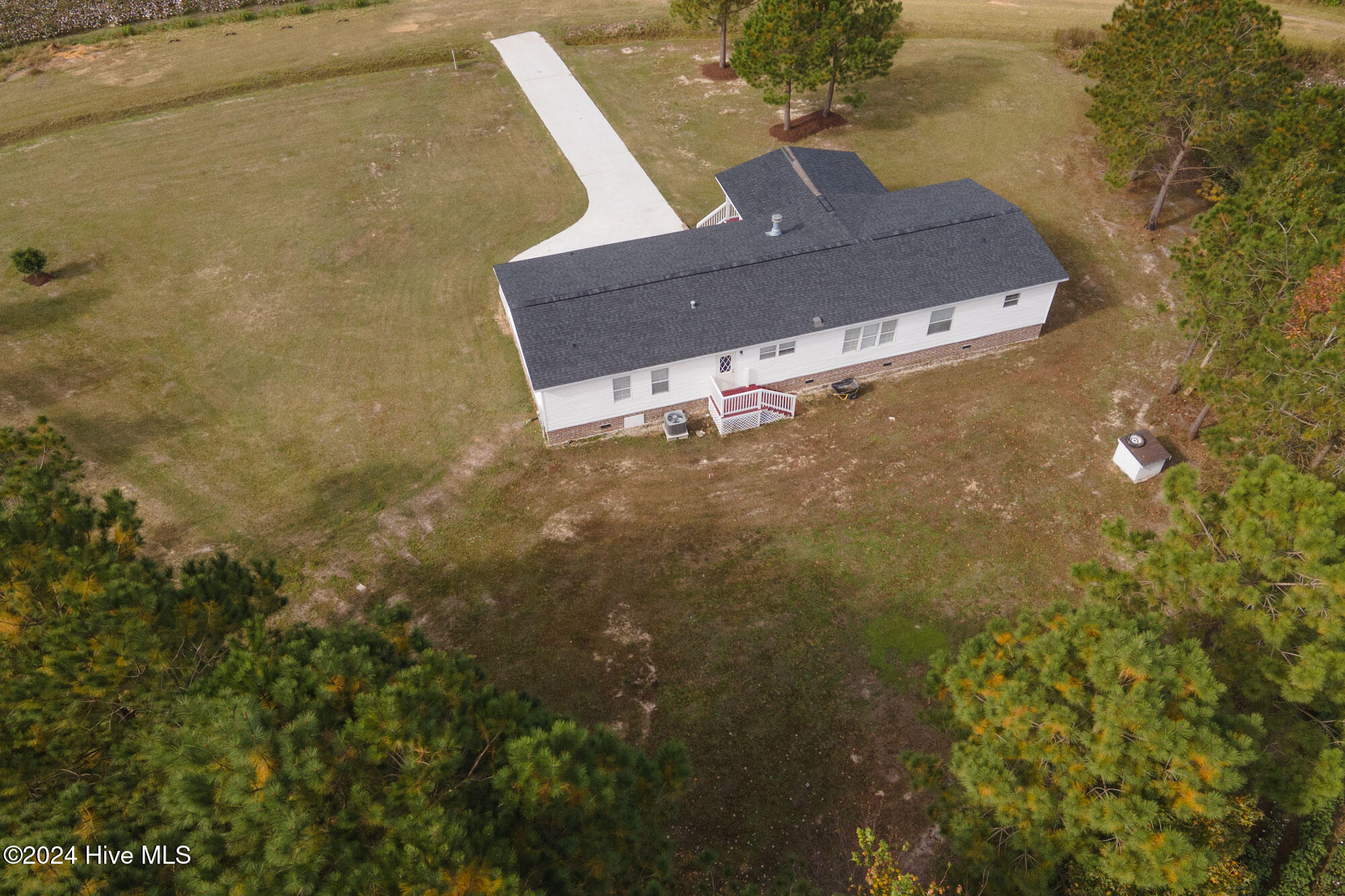 1275 Taylor Estate Road Property Photo 4