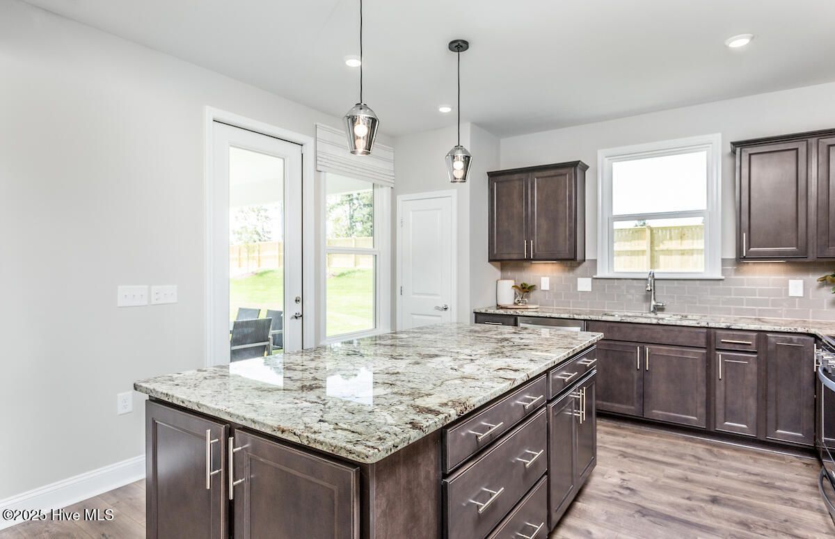 6024 Moonshell Loop 1129 Property Photo 10
