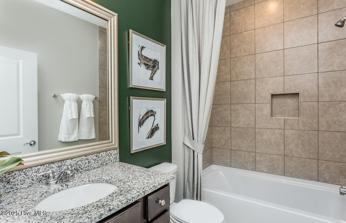 6024 Moonshell Loop 1129 Property Photo 18