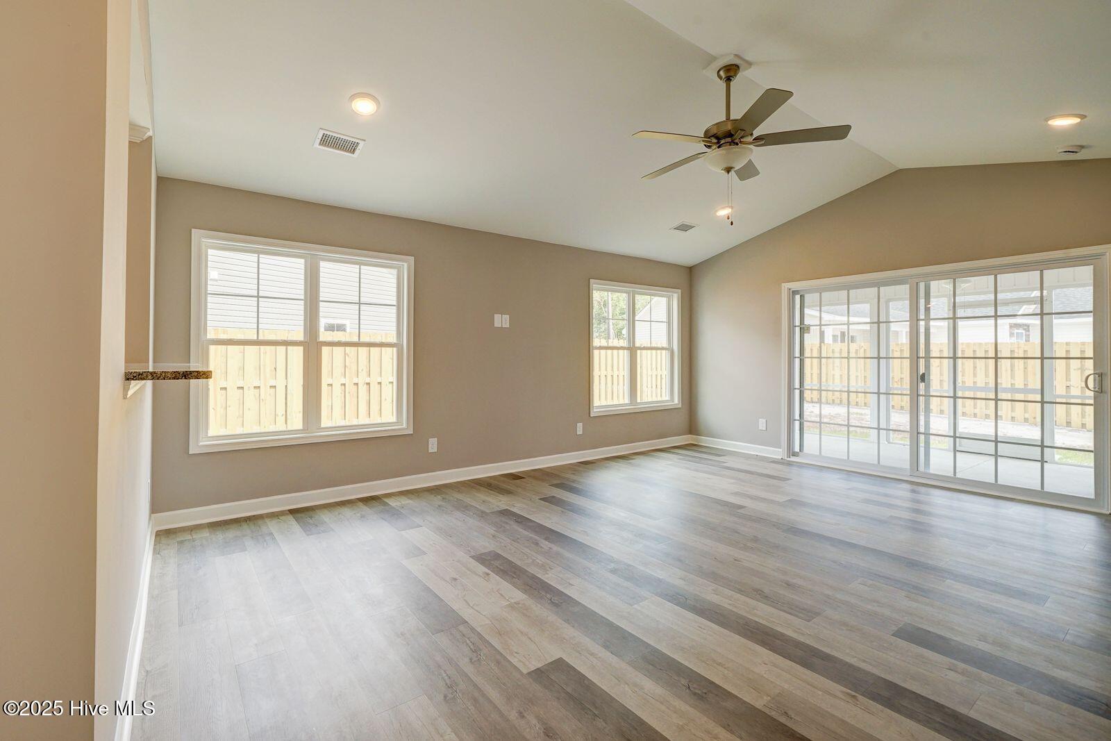 5310 Vespar Court Property Photo 10