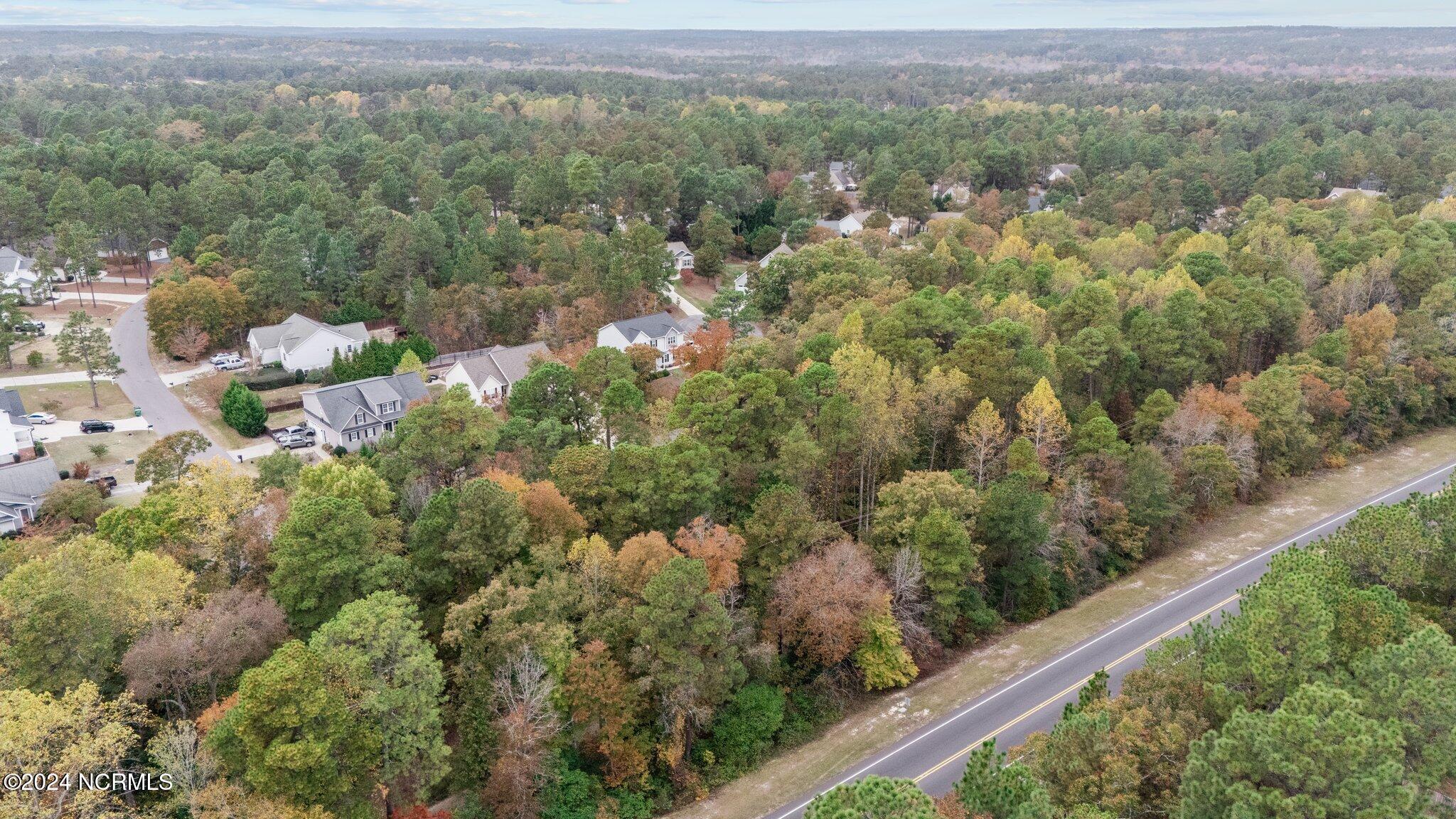 415 Adams Circle Property Photo 8