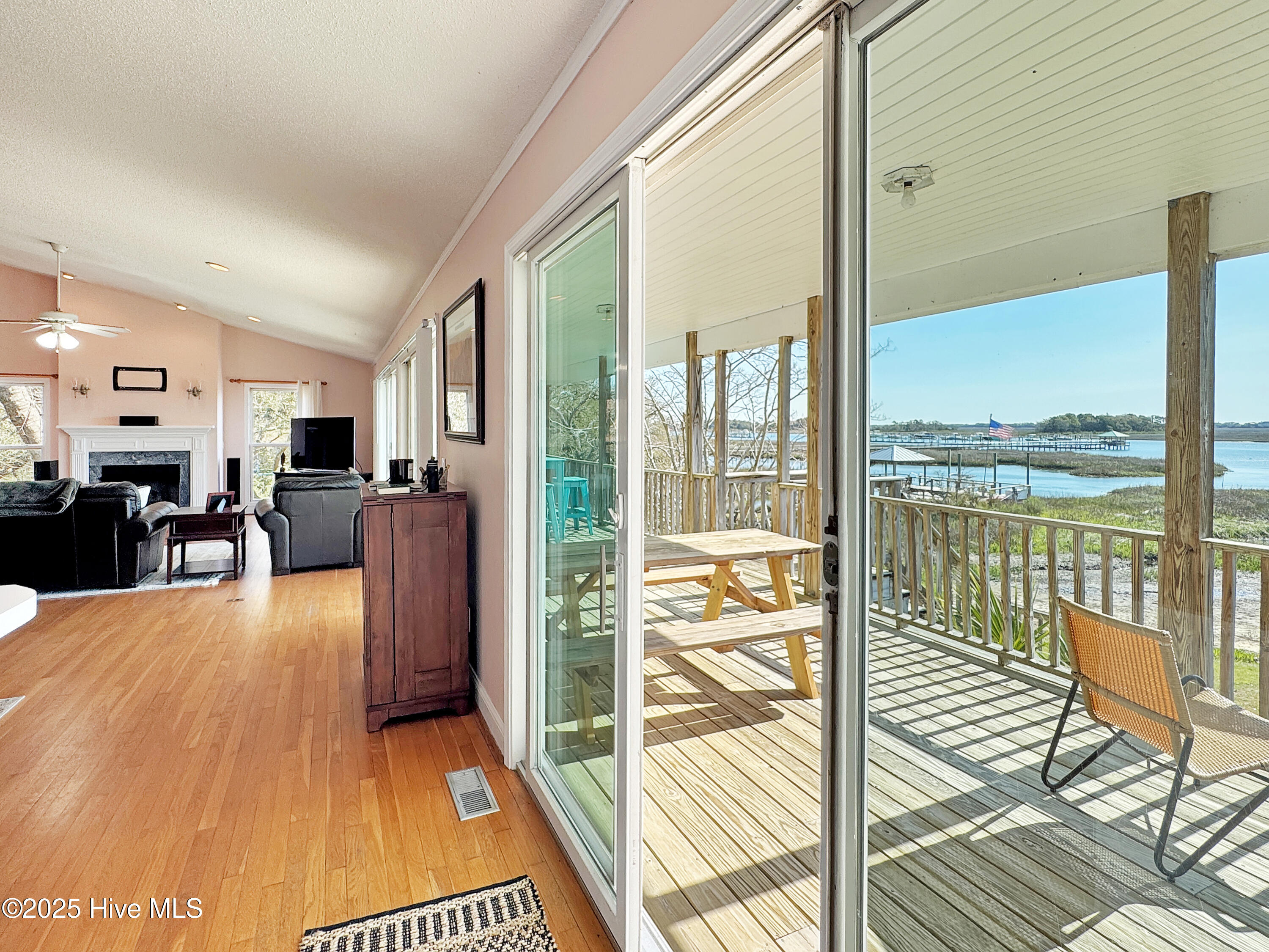 1324 Final Landing Lane Property Photo 10