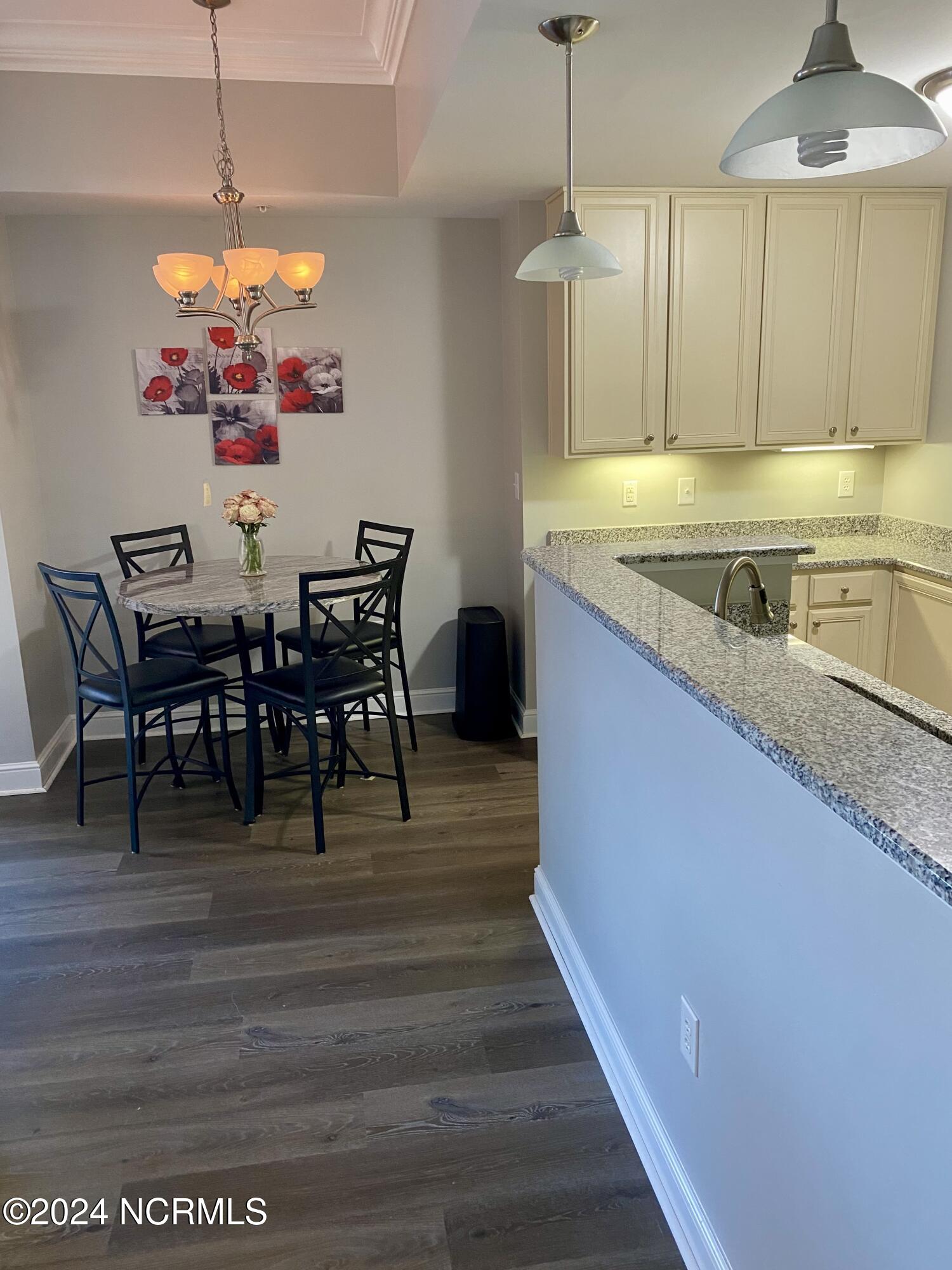 318 Sky Sail Boulevard Property Photo 3