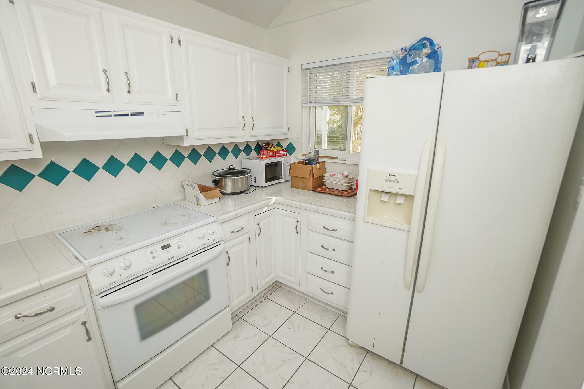 118 E Saltwood Place Property Photo 11
