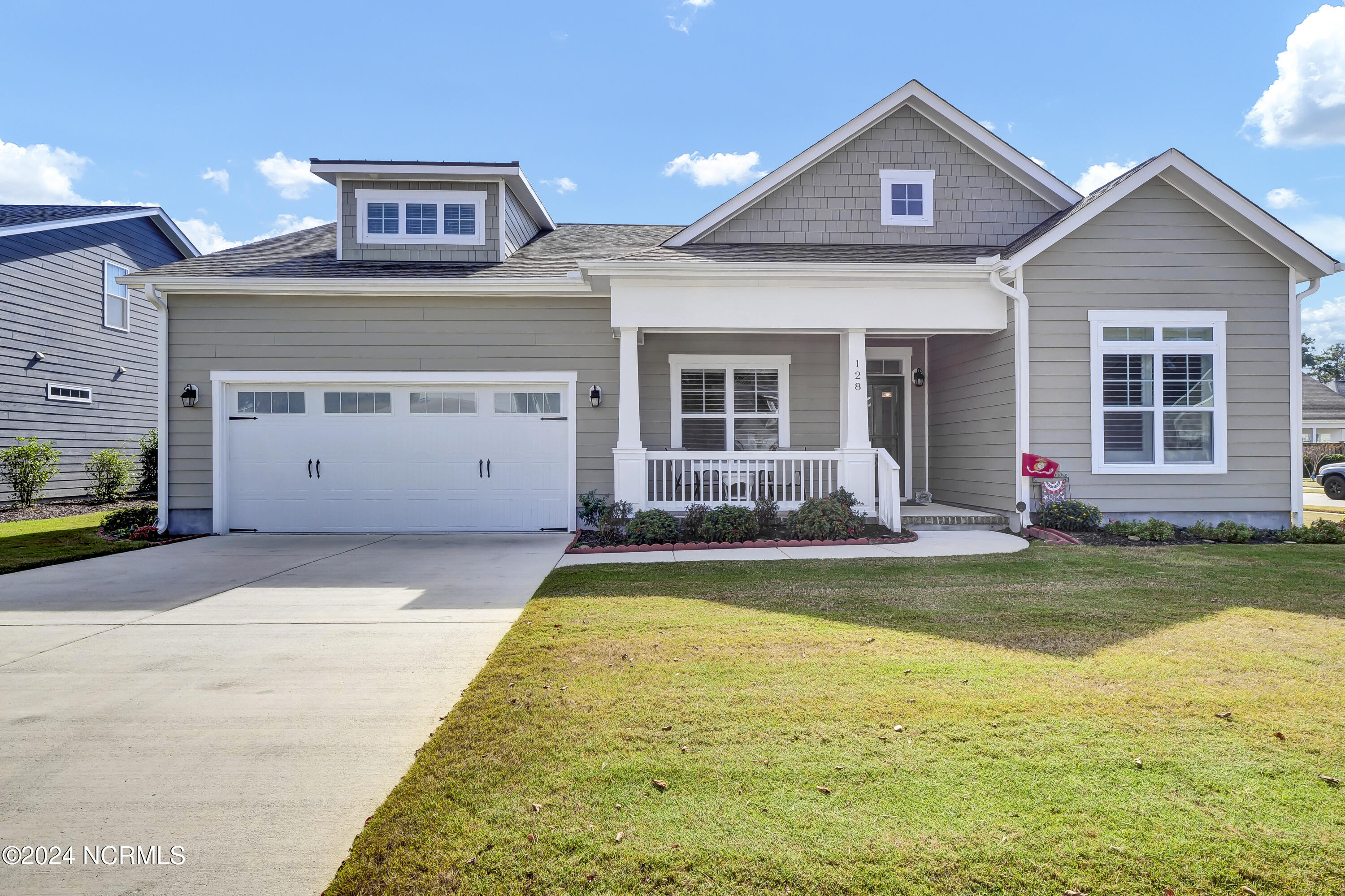 128 Helmsman Drive Property Photo 1