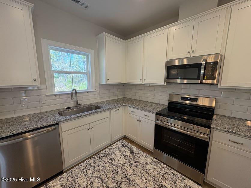 149 Coburn Court Property Photo 11