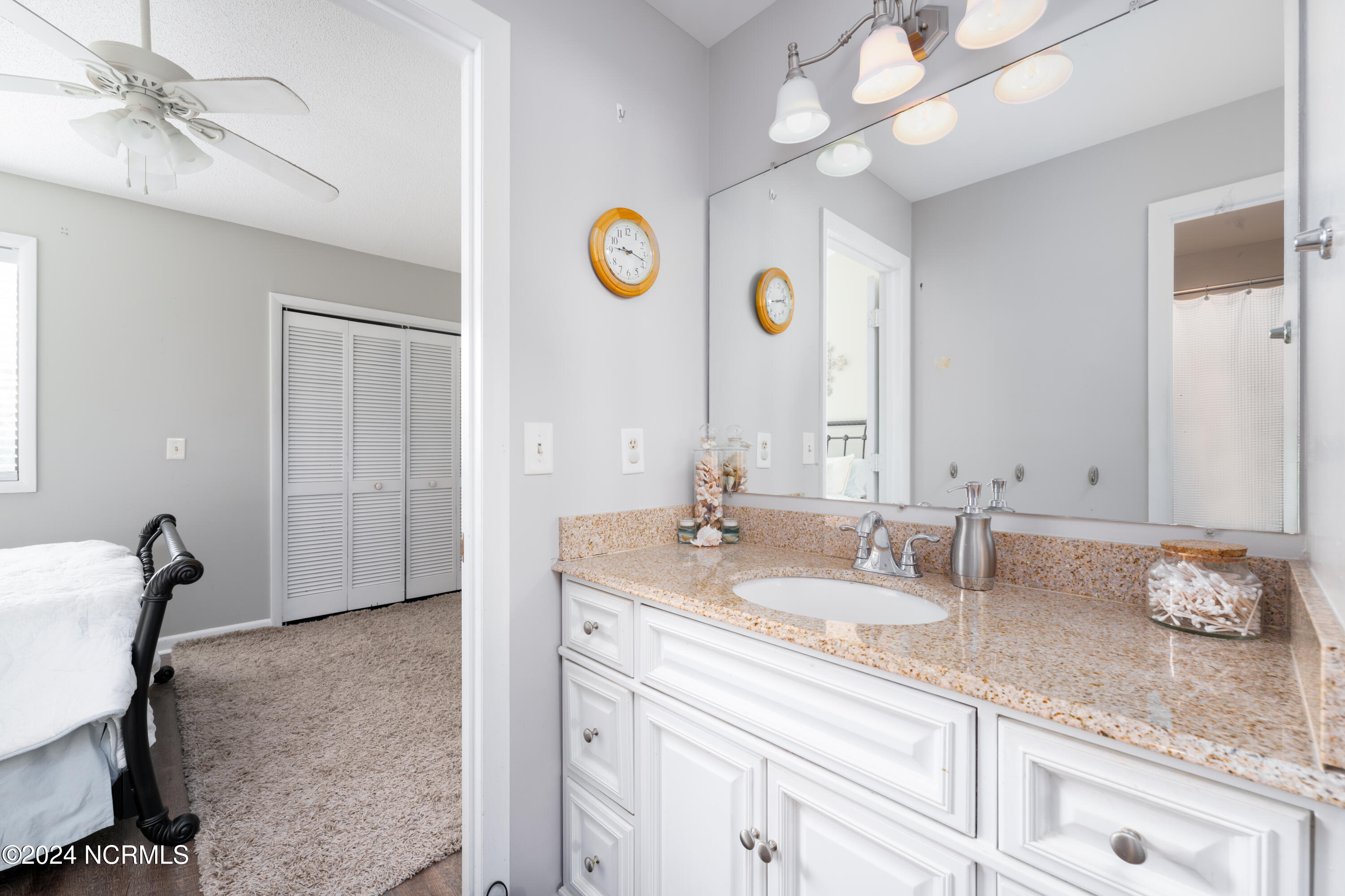 199 Saint Mark Court Property Photo 14
