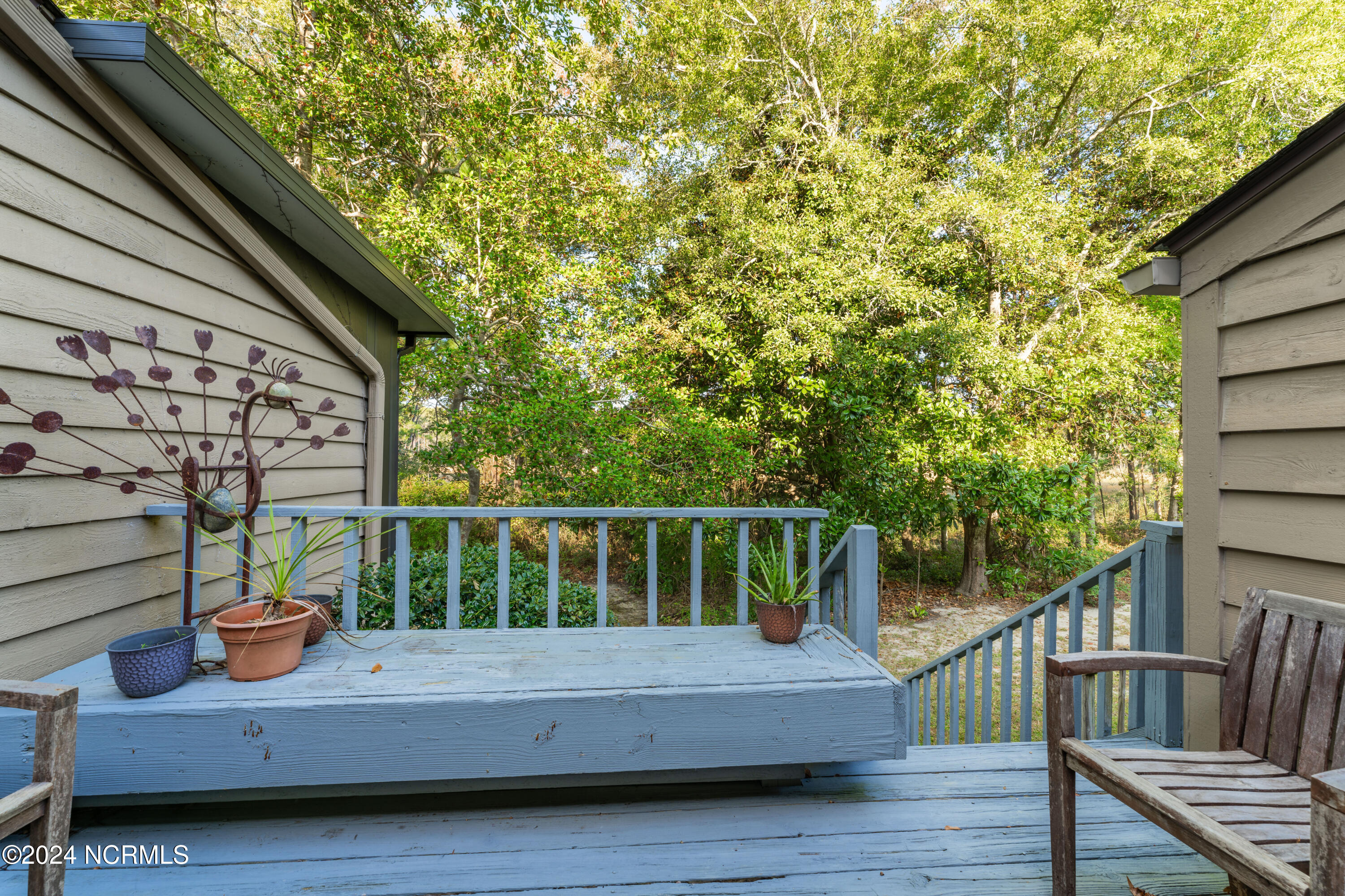 199 Saint Mark Court Property Photo 19