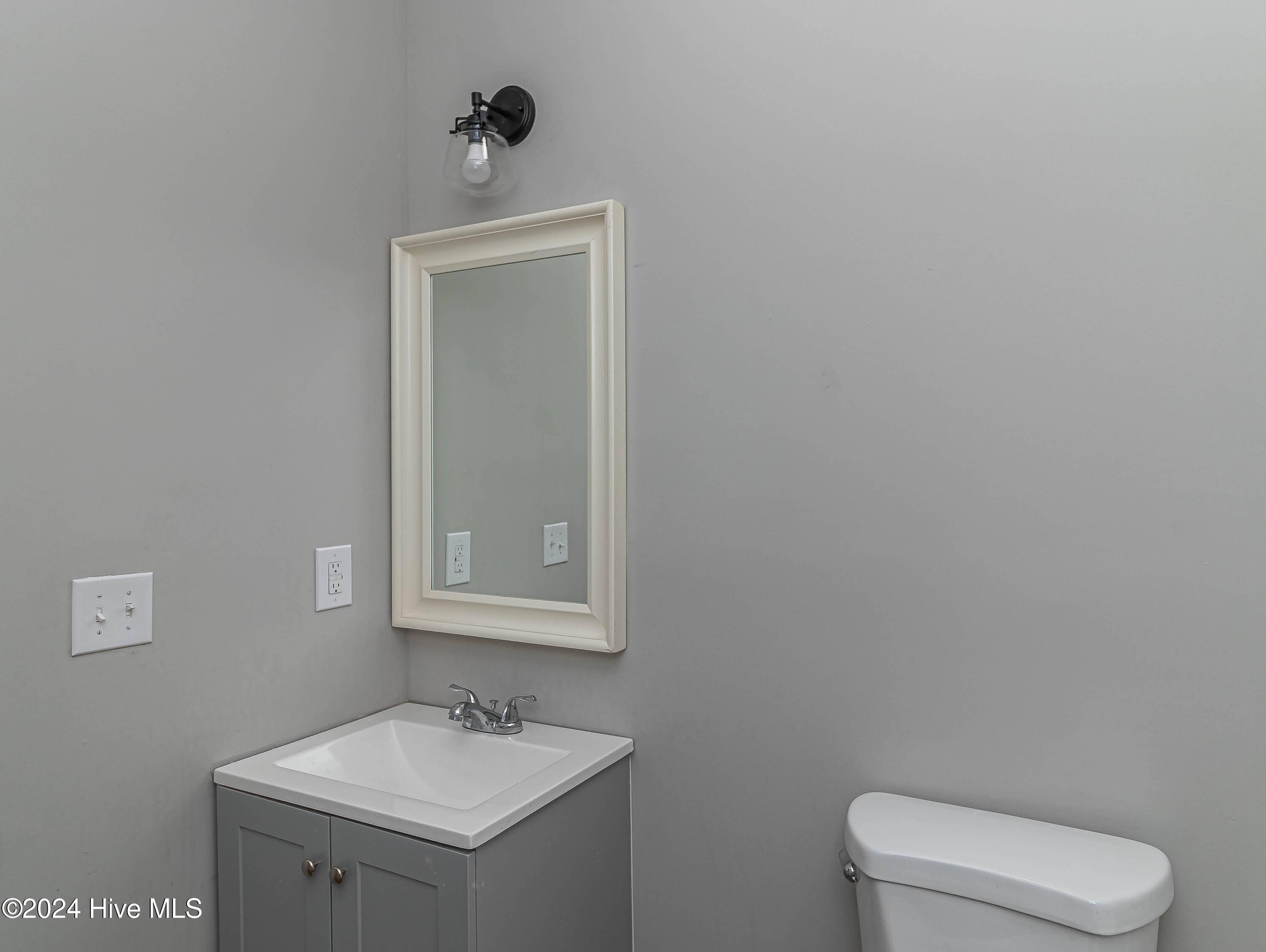 5029 Carole Drive Property Photo 17