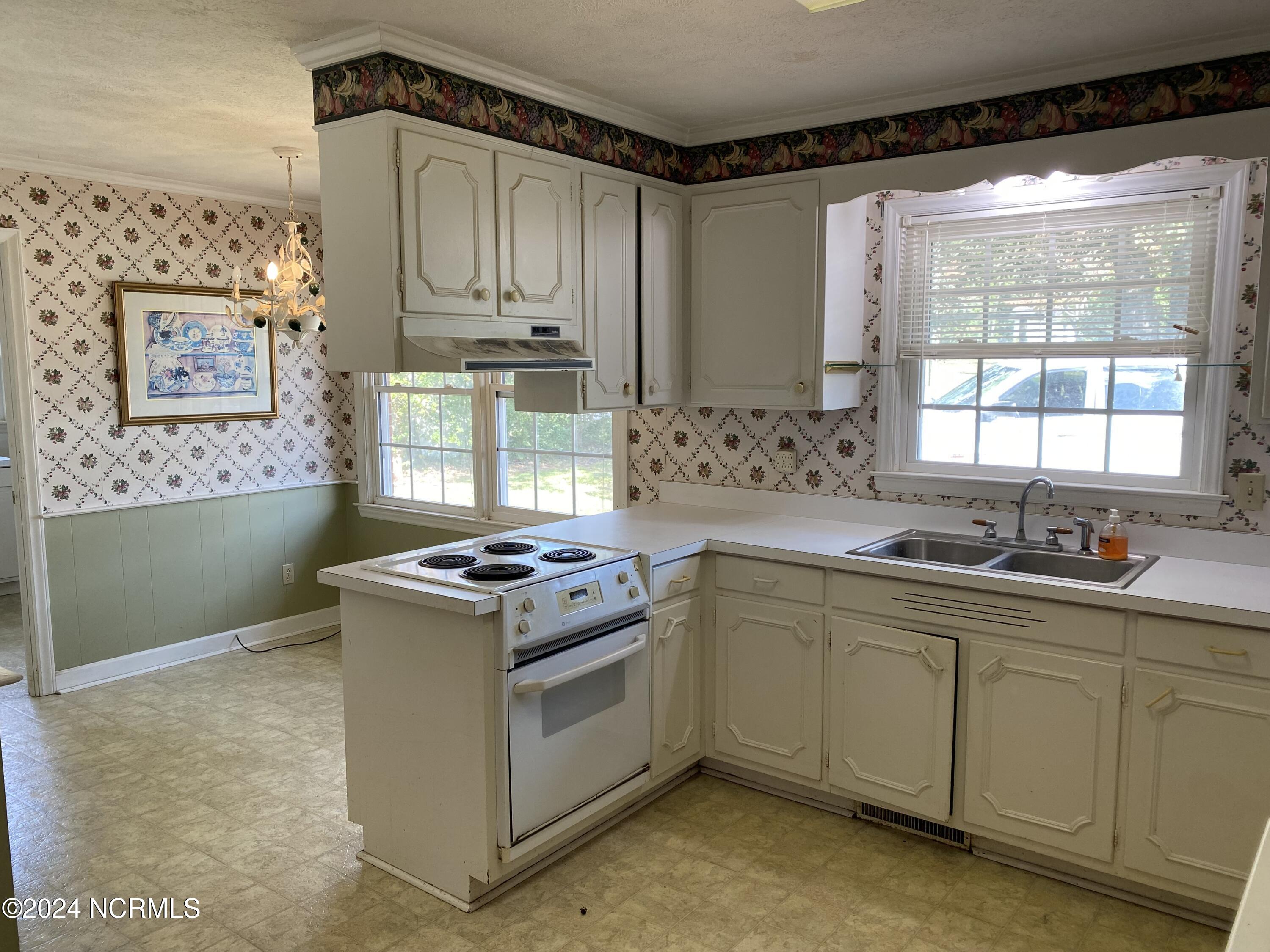 4561 James B White Highway Property Photo 15