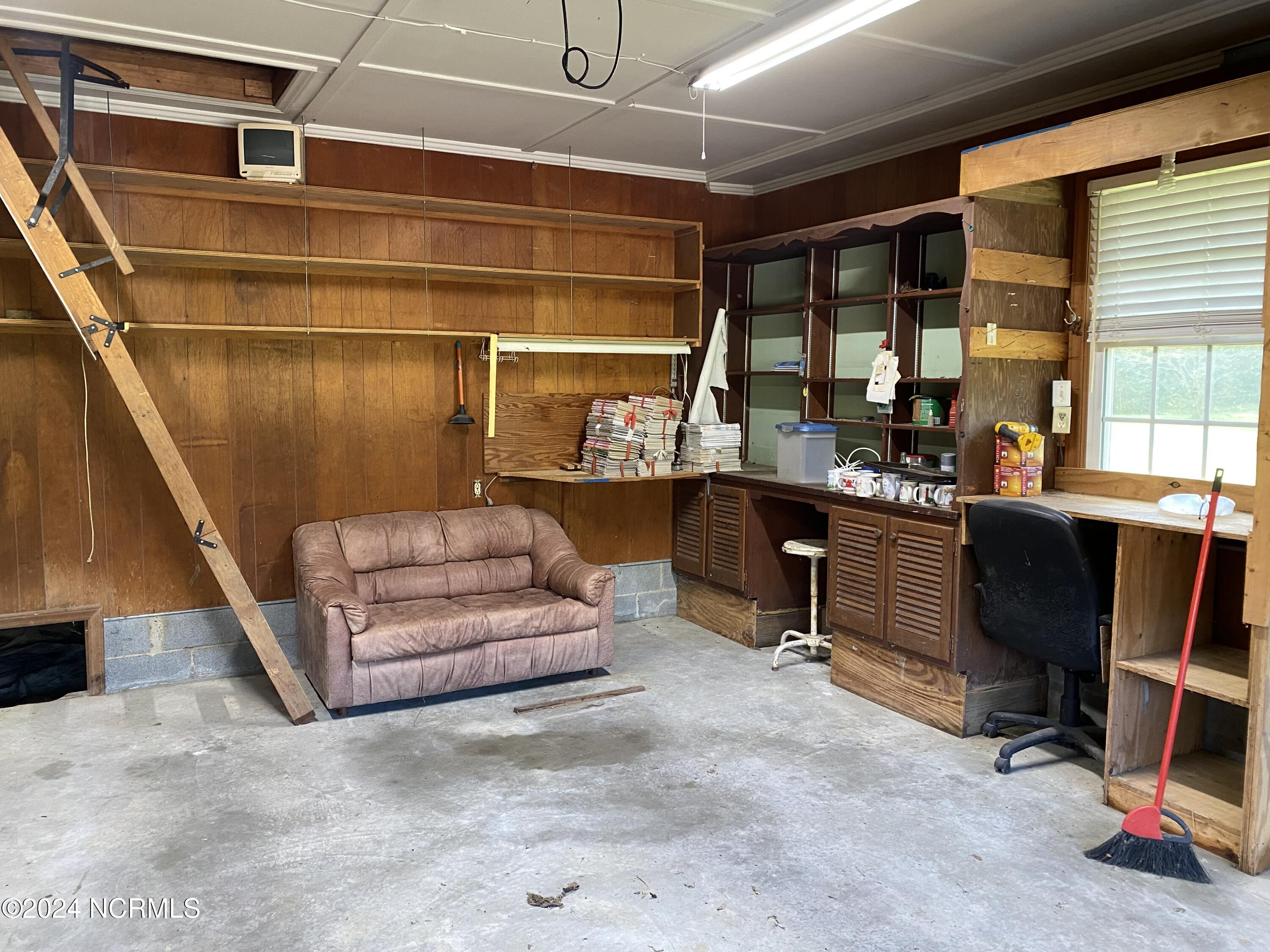 4561 James B White Highway Property Photo 29