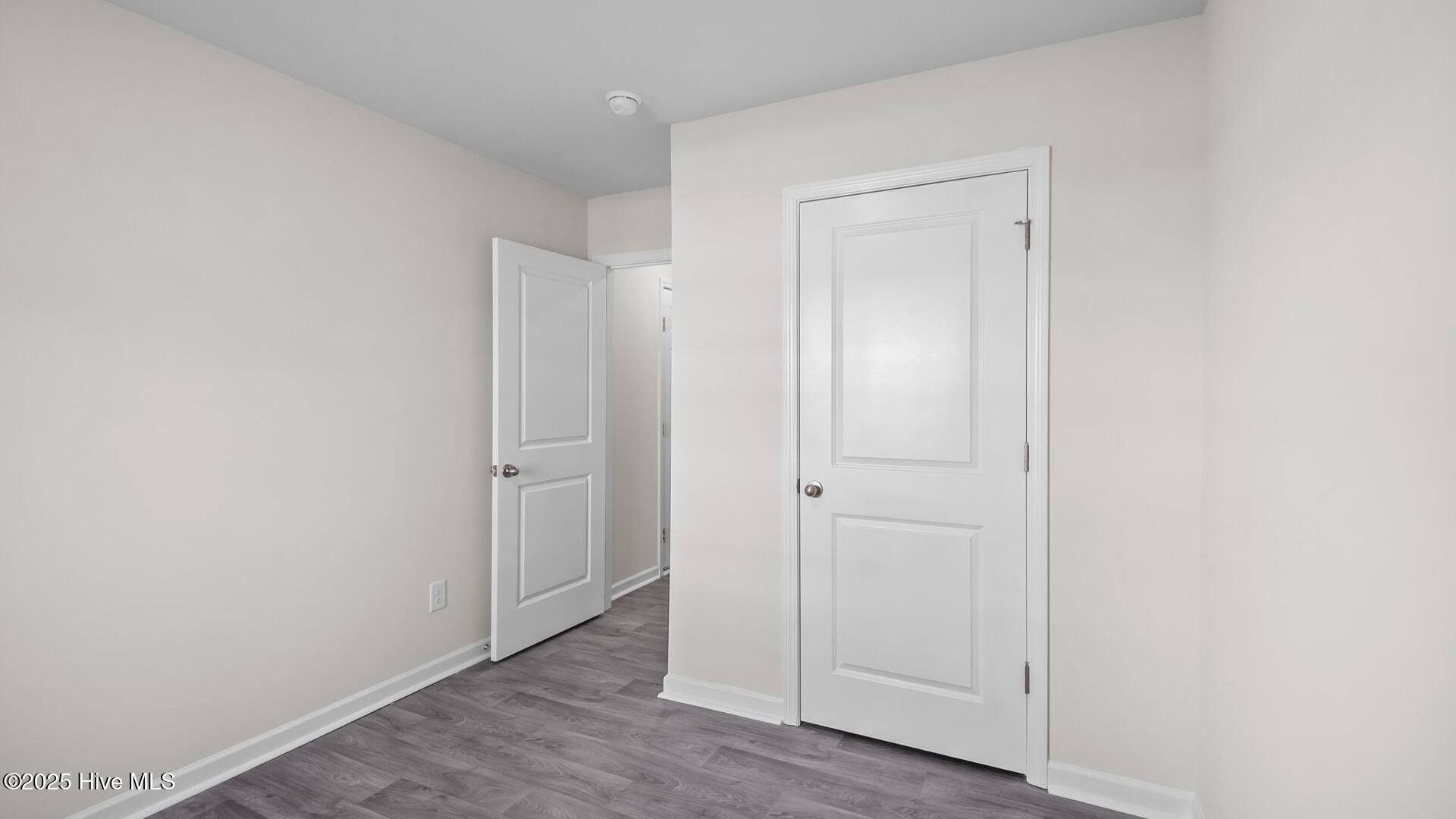 308 Wood Street Property Photo 13