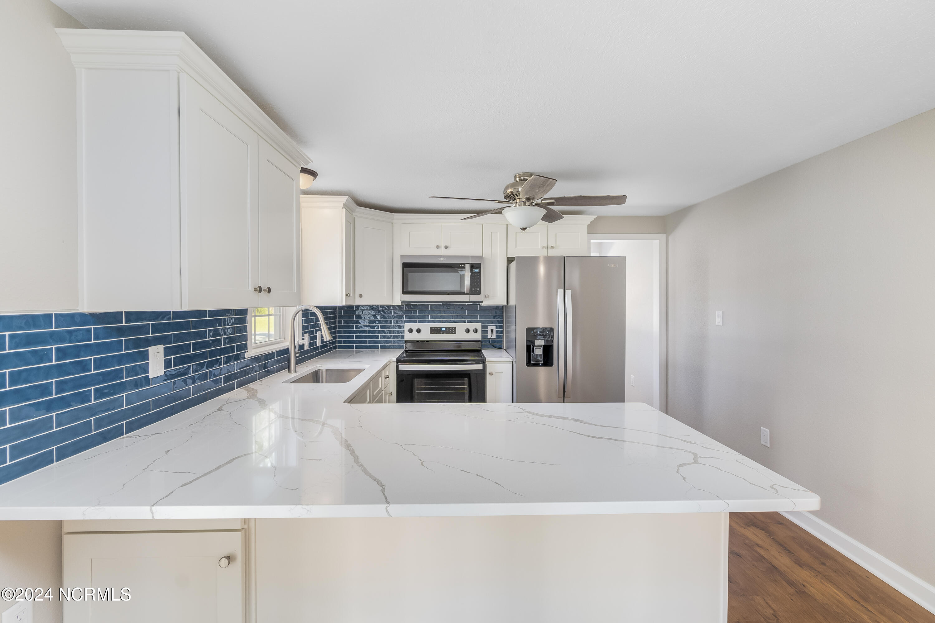 1073 Florida Road Property Photo 3