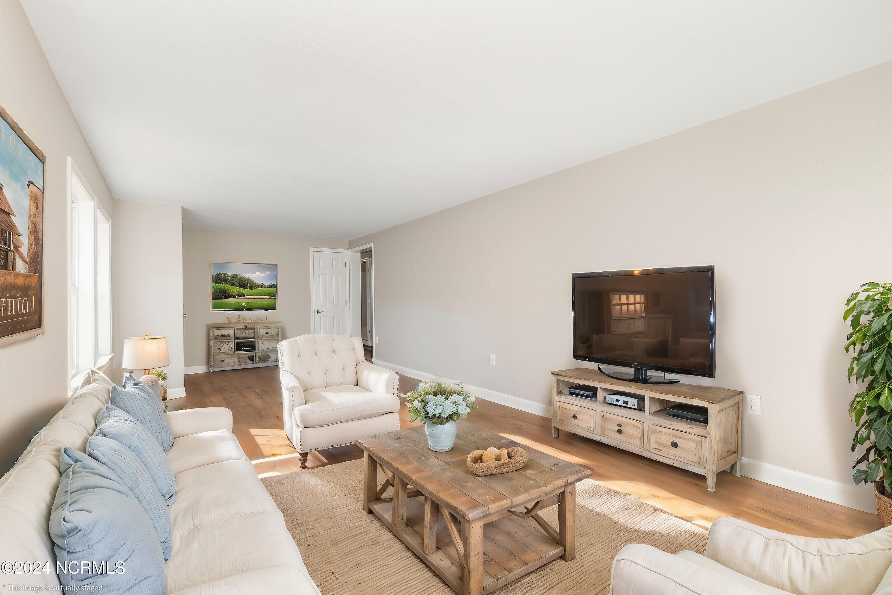 1073 Florida Road Property Photo 7