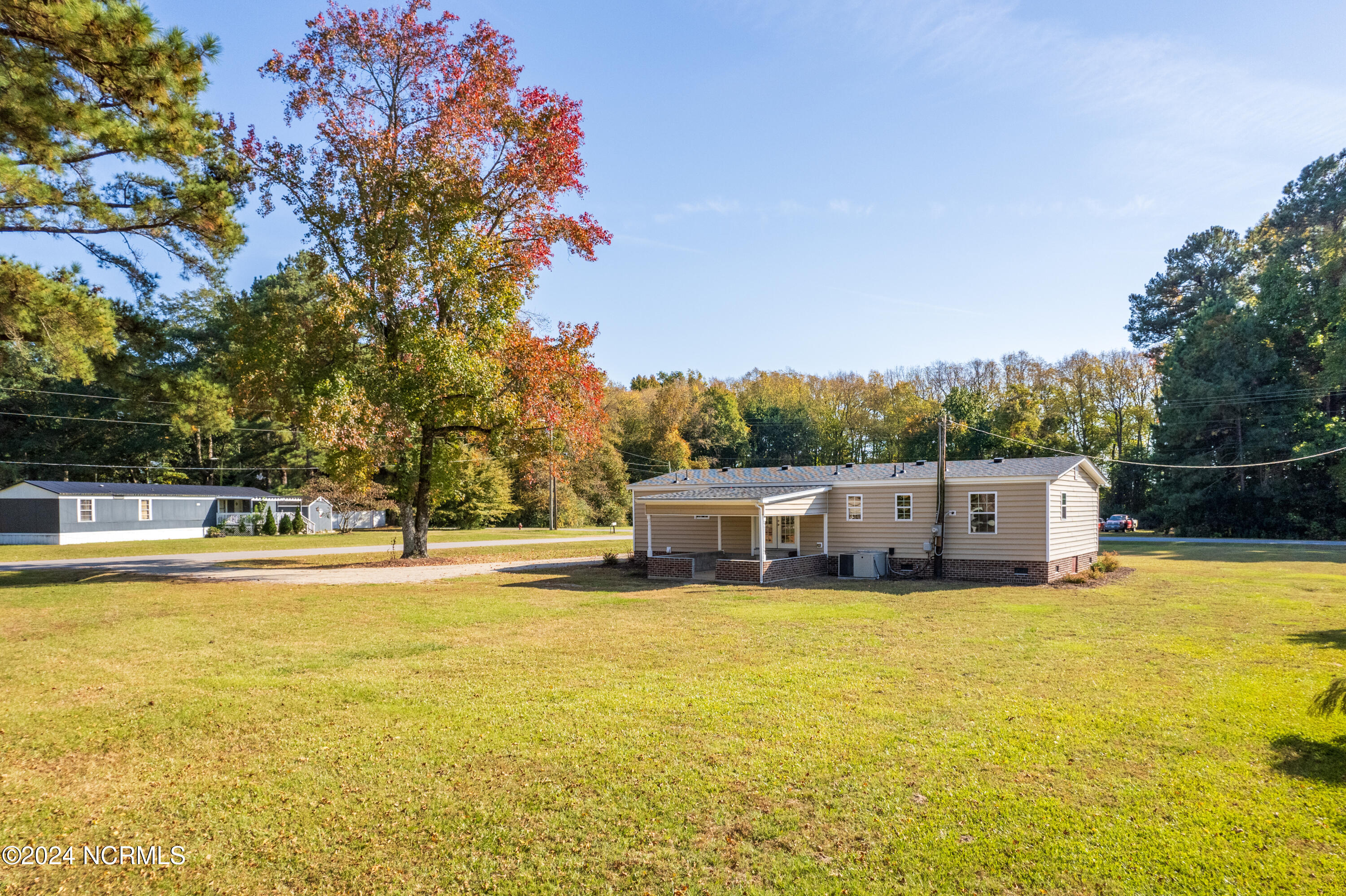 1073 Florida Road Property Photo 21