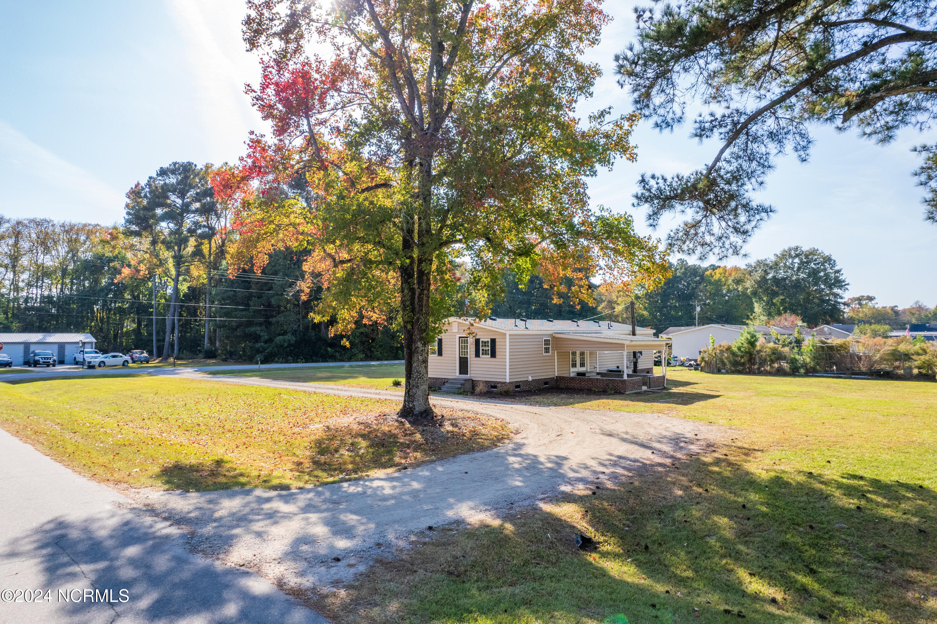 1073 Florida Road Property Photo 22